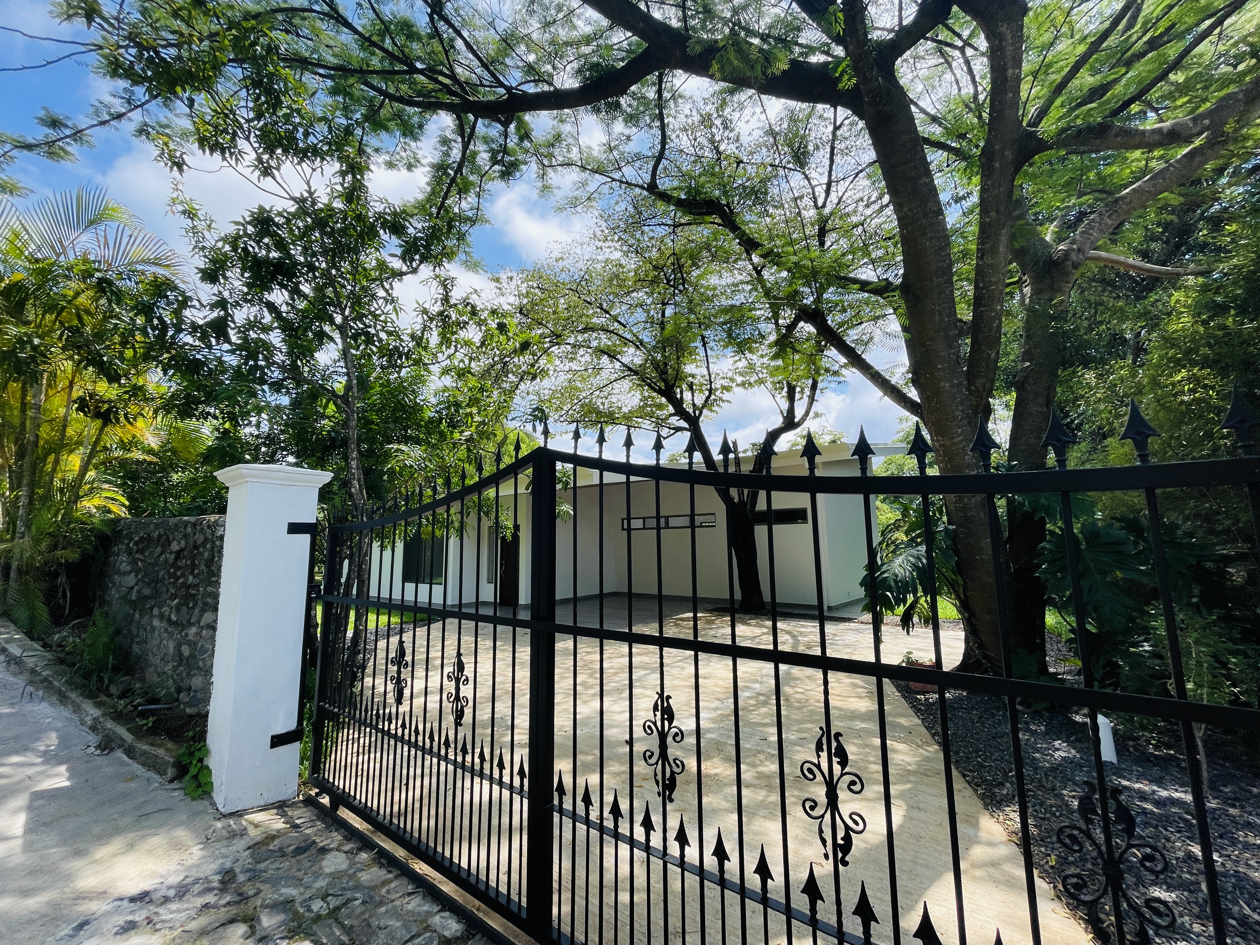 3 bed Single Family Homes For Sale in Atenas, Alajuela - thumb 24