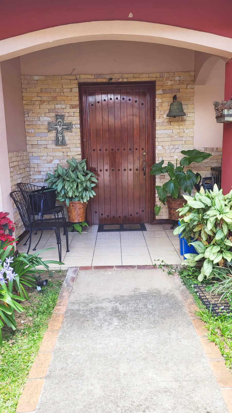 4 bed Single Family Homes For Sale in Granadilla, San Jose - thumb 11