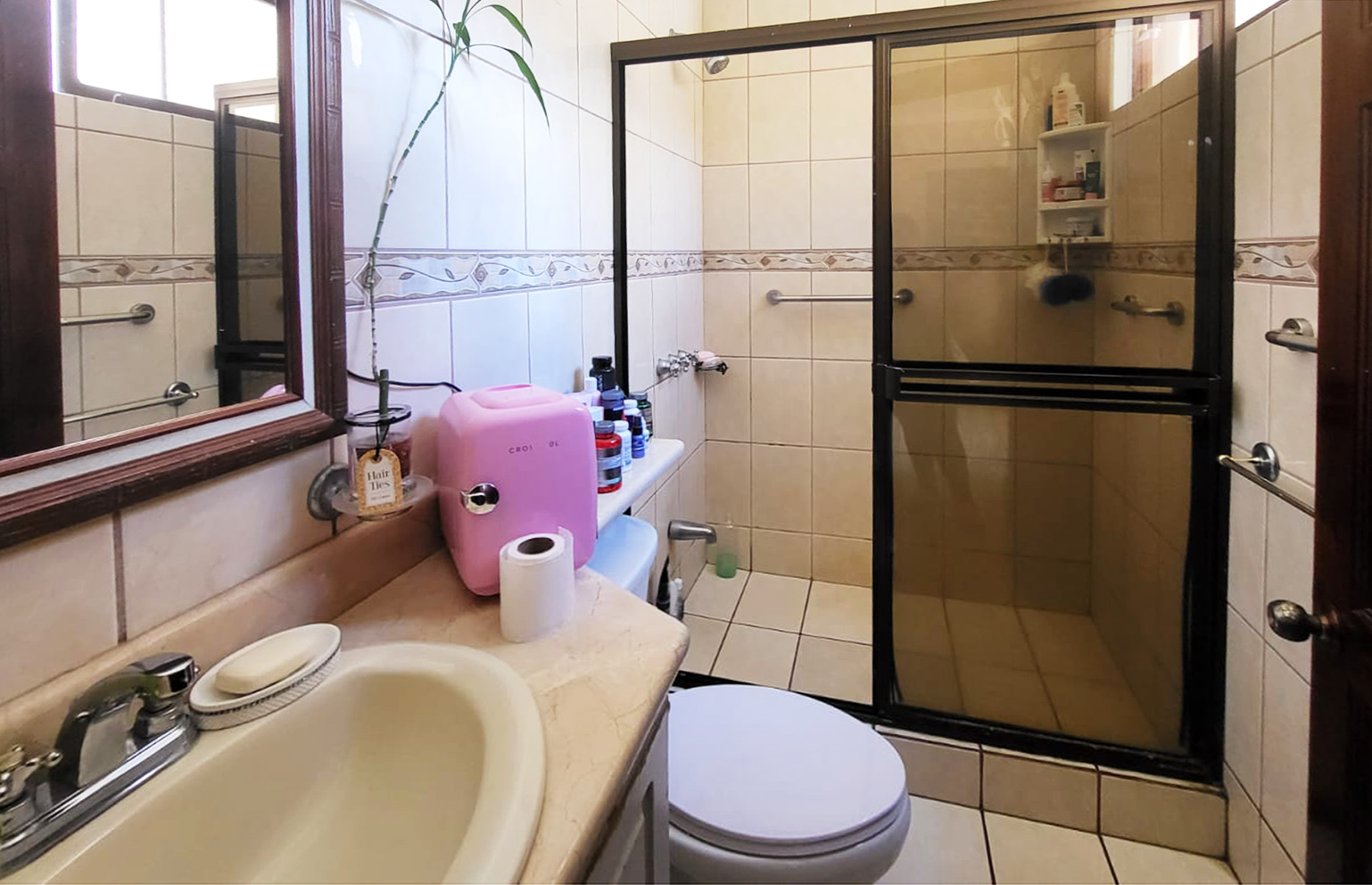 4 bed Single Family Homes For Sale in Granadilla, San Jose - thumb 5