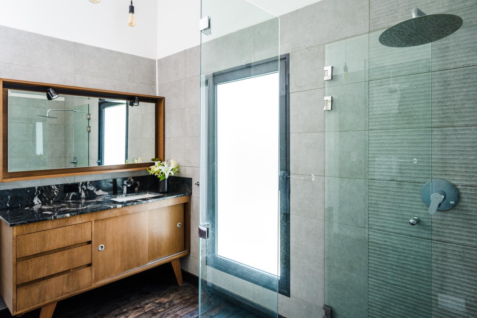 7 bed Single Family Homes For Sale in Playa Flamingo, Guanacaste - thumb 24