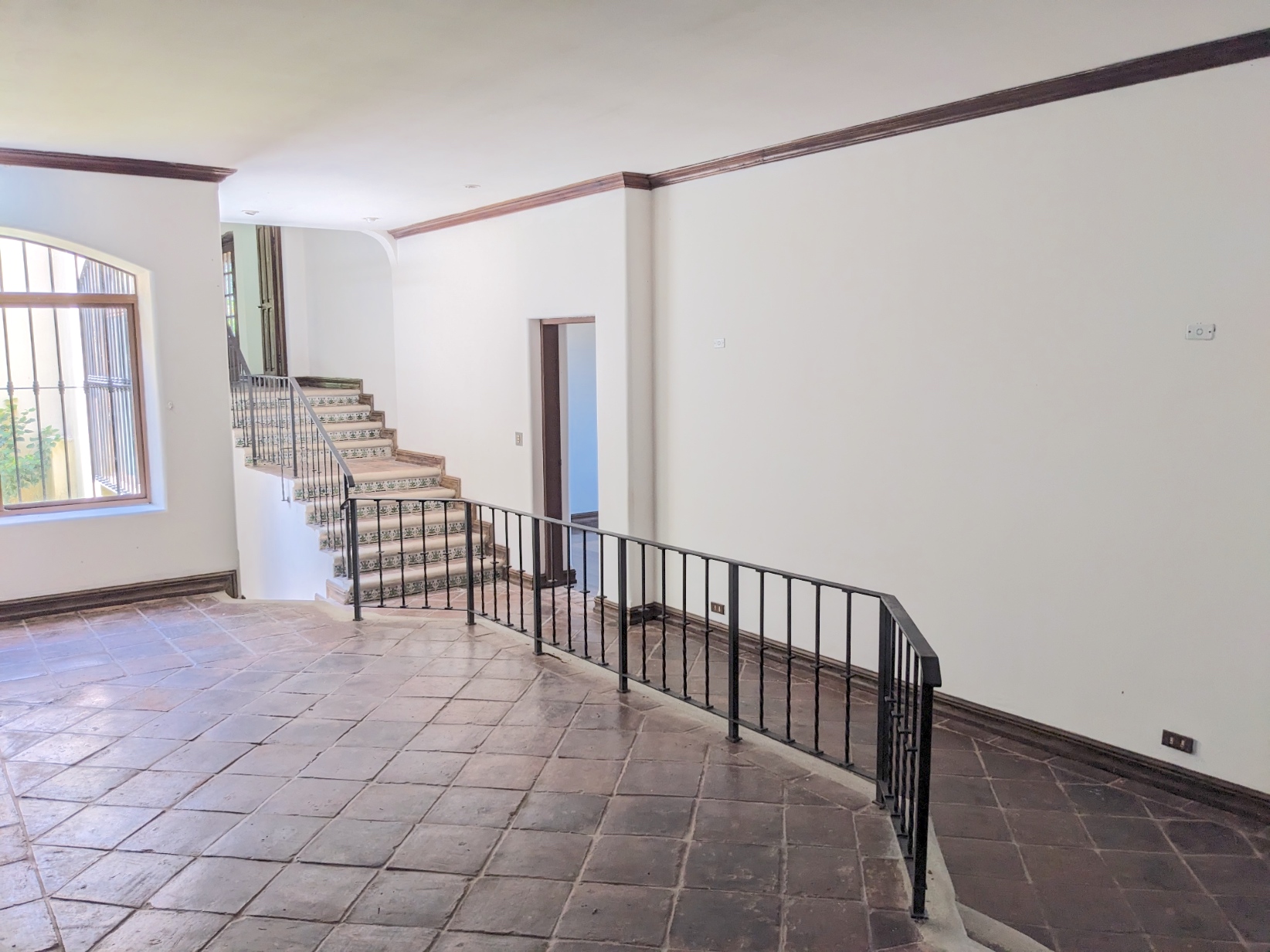 5 bed Single Family Homes For Sale in Escazu, San Jose - thumb 16