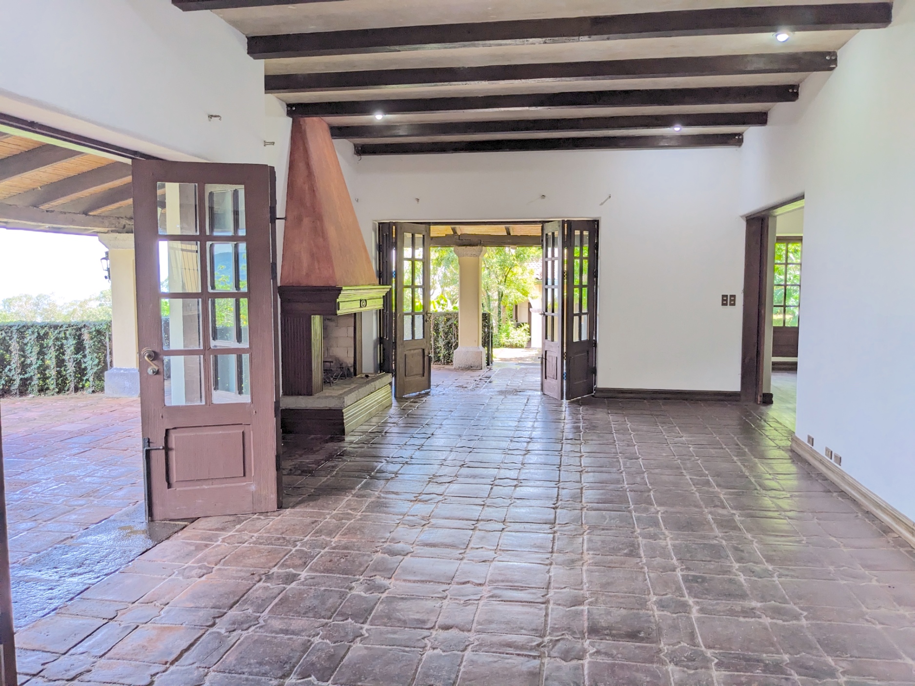 5 bed Single Family Homes For Sale in Escazu, San Jose - thumb 10