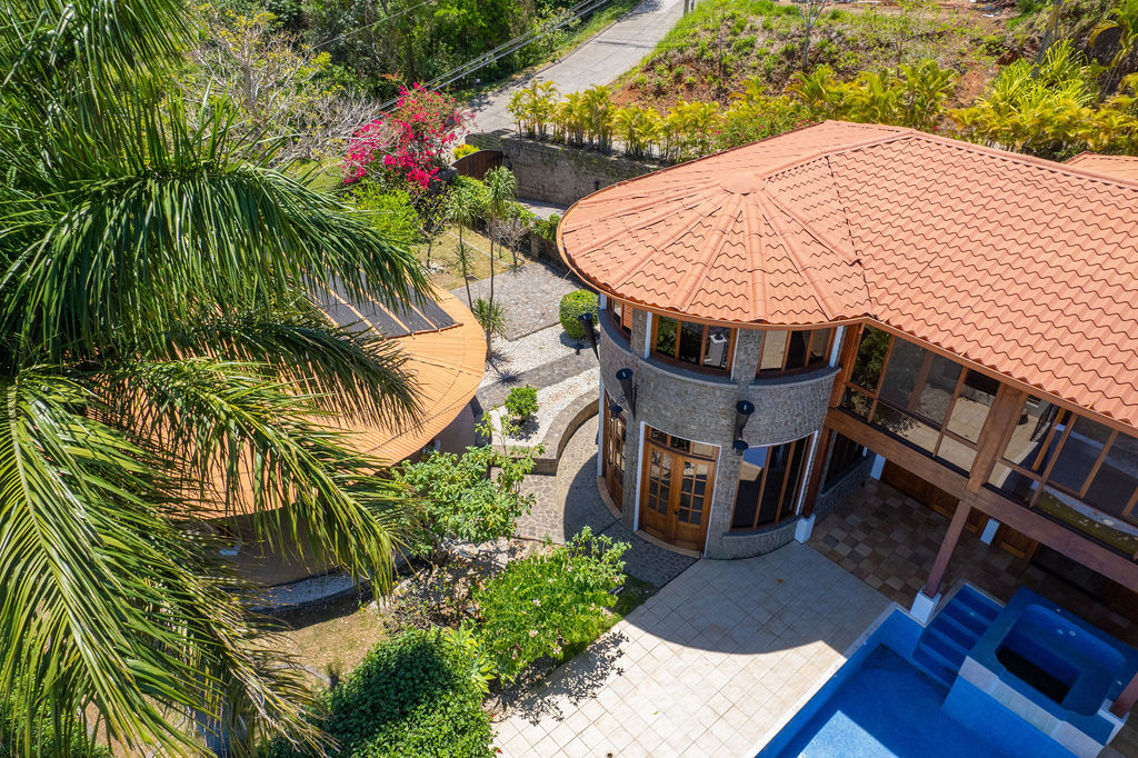 3 bed Single Family Homes For Sale in Atenas, Alajuela - thumb 3