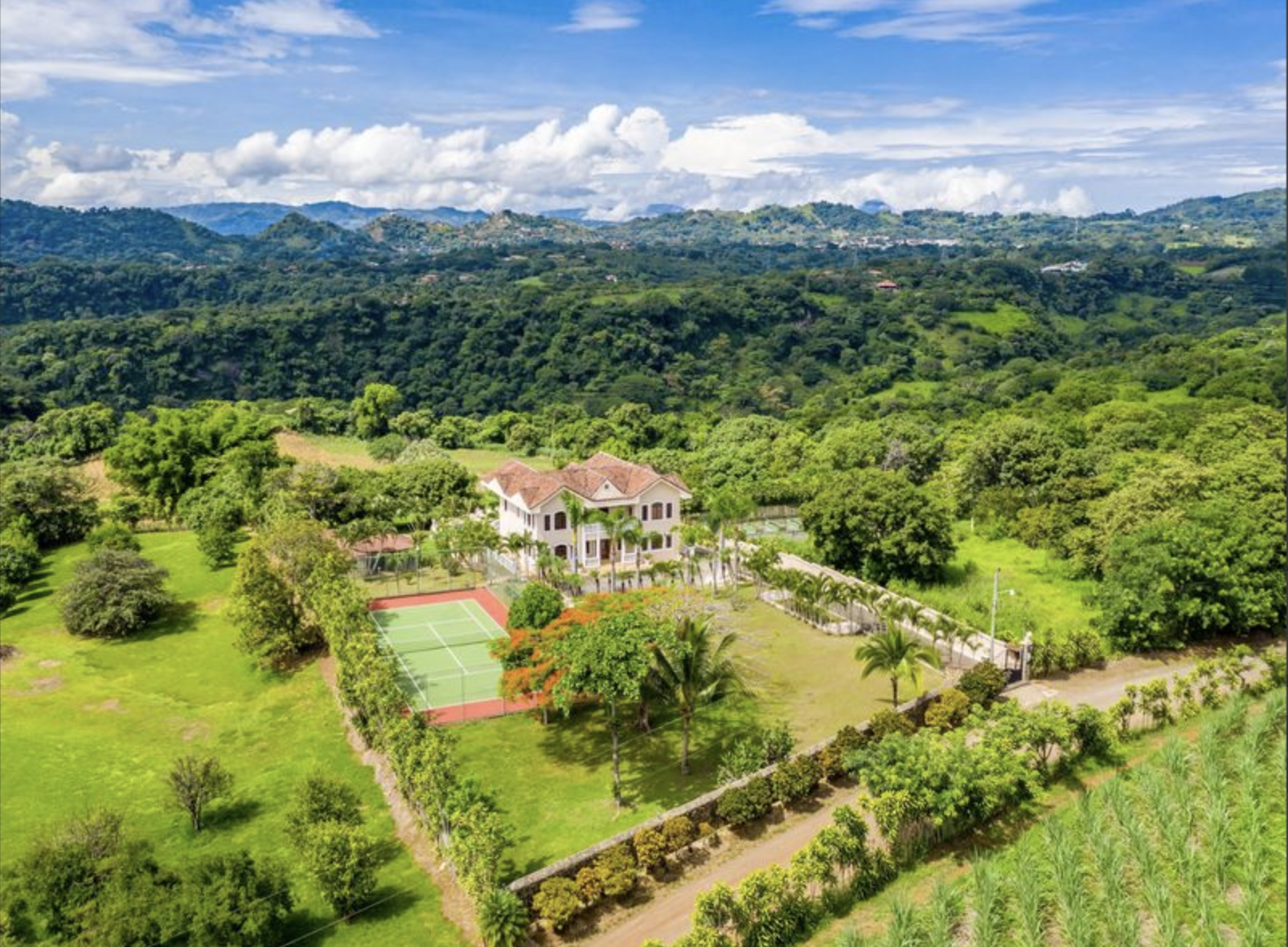 4 bed Single Family Homes For Sale in Atenas, Alajuela - thumb 6