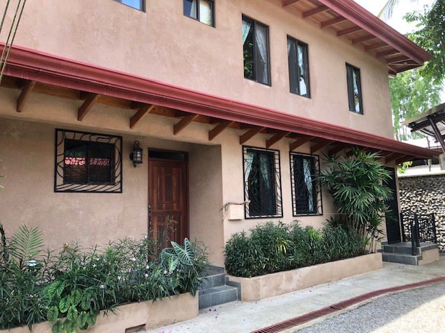 6 bed Single Family Homes For Sale in Dominical, Puntarenas - thumb 2