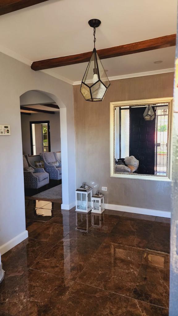 5 bed Single Family Homes For Sale in Curridabat, San Jose - thumb 1