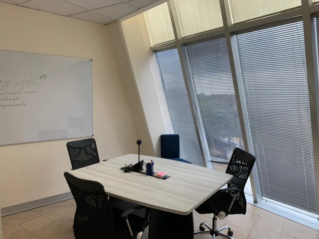 1 bed Commercial For Rent in Escazu, San Jose - thumb 4