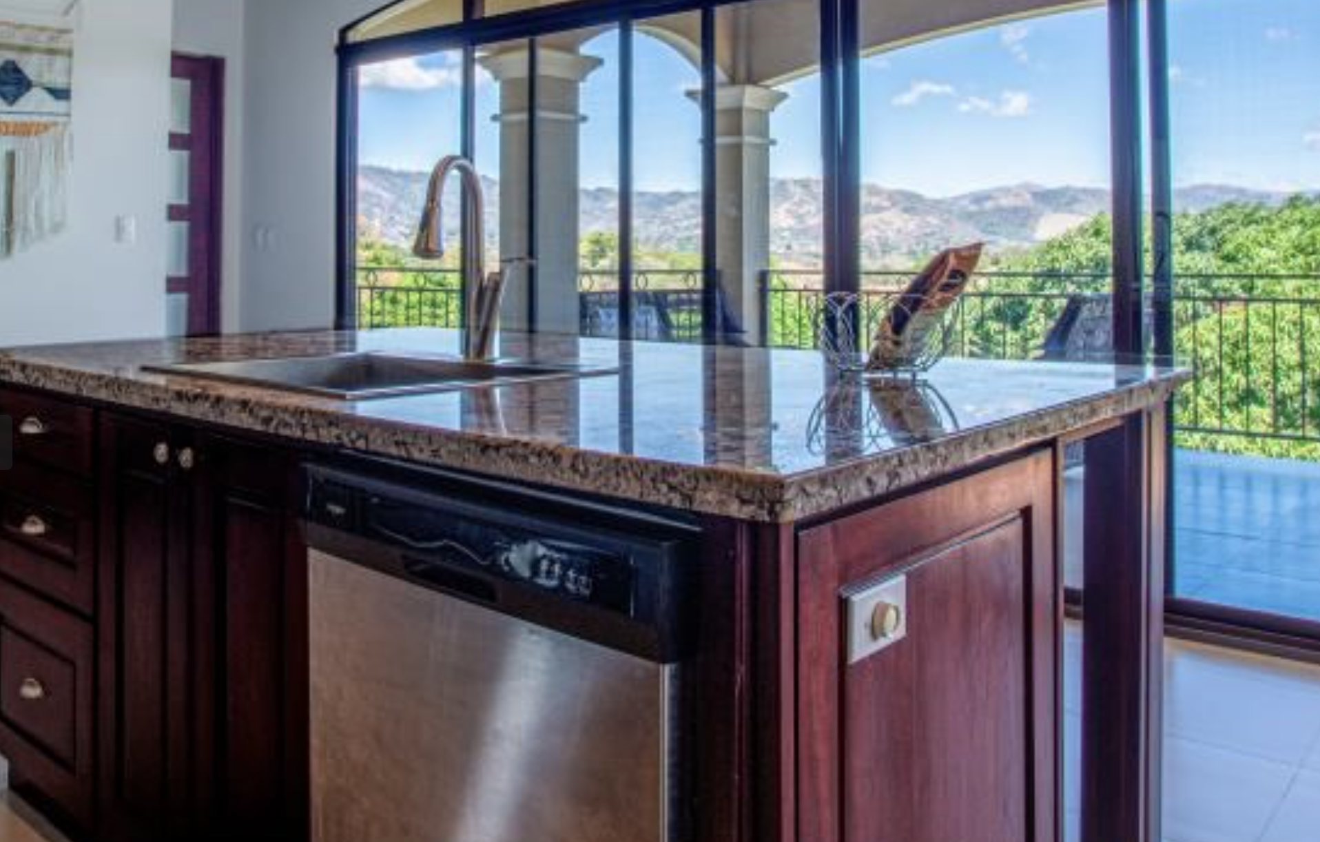 4 bed Single Family Homes For Sale in Atenas, Alajuela - thumb 15