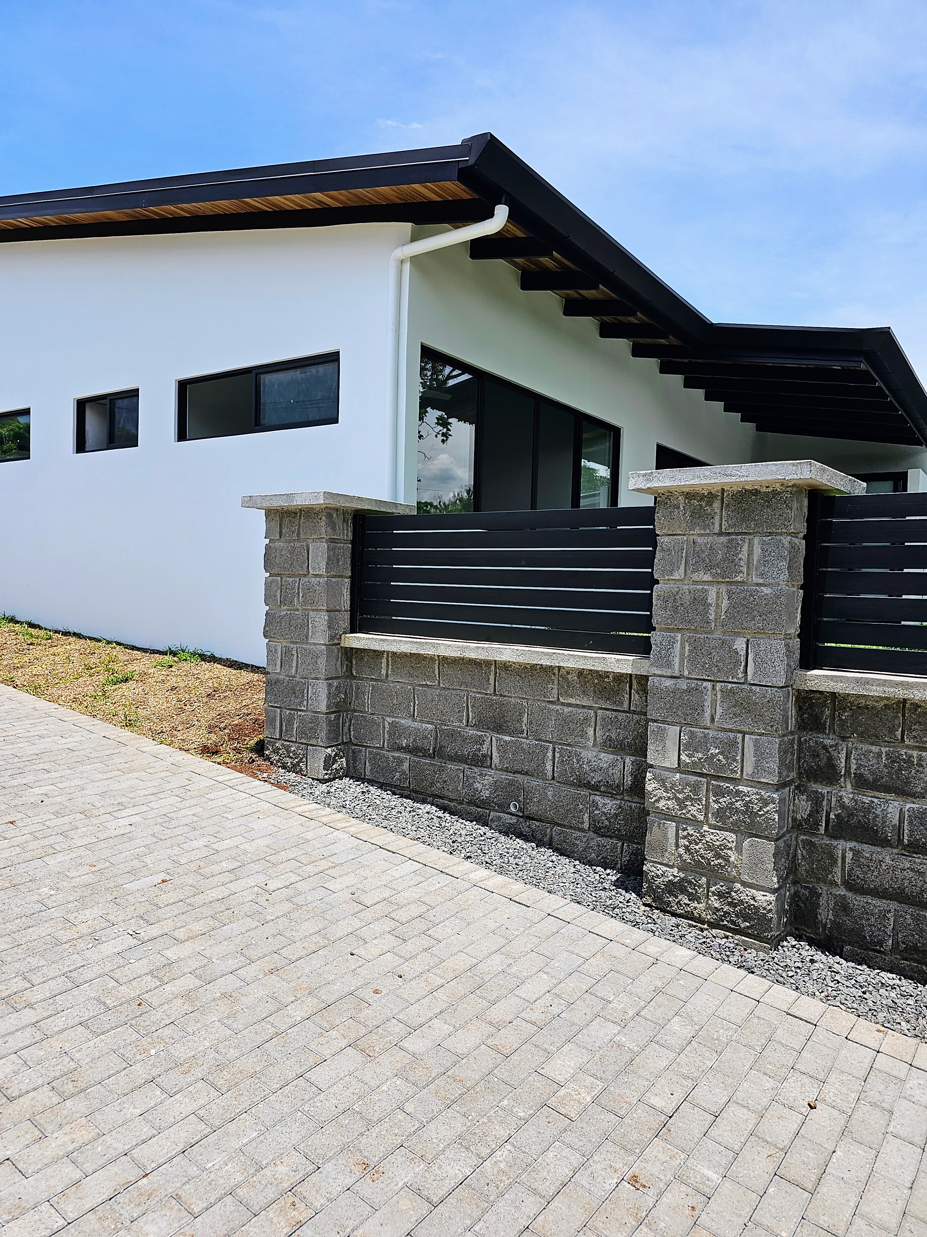 3 bed Single Family Homes For Sale in Atenas, Alajuela - thumb 3