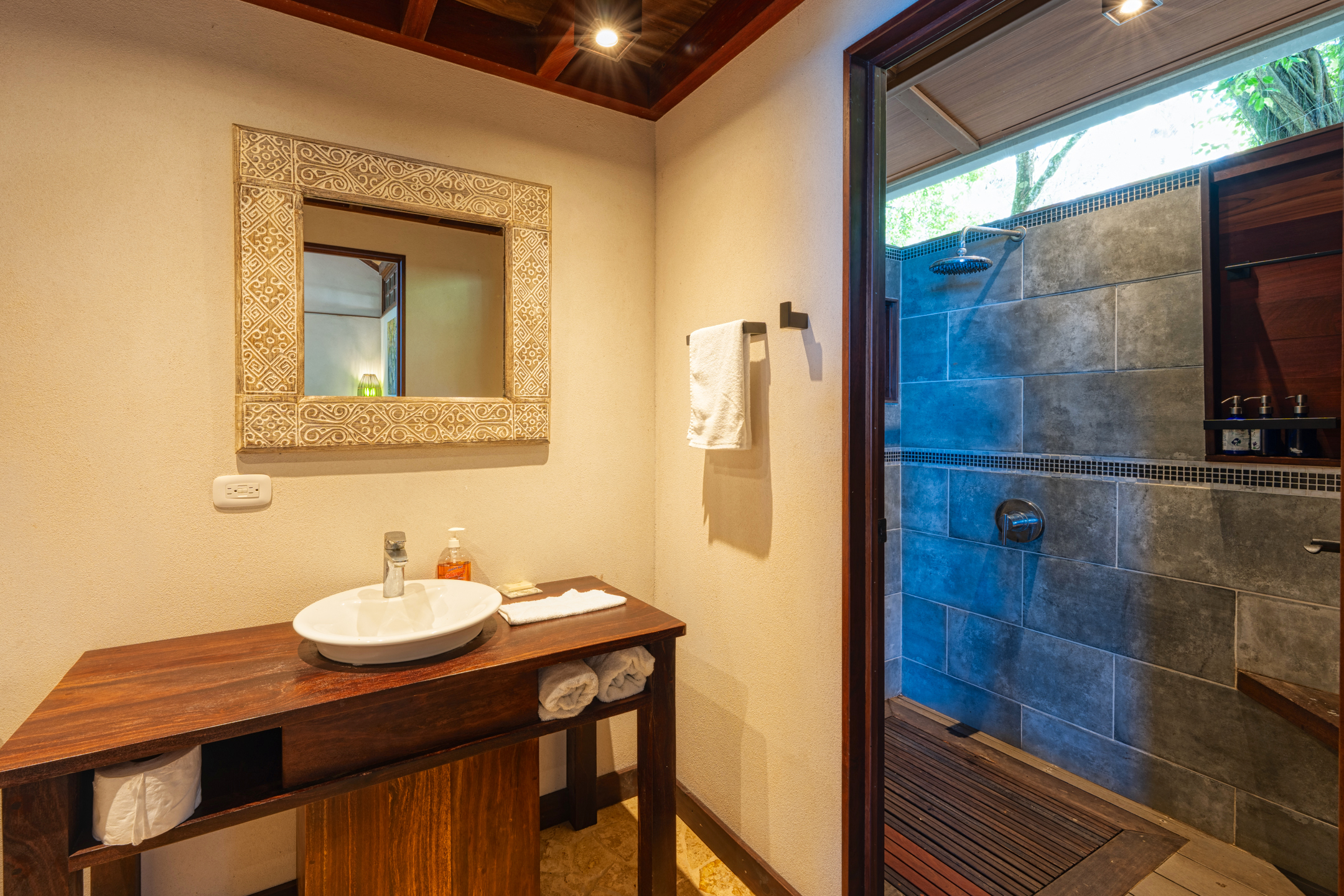 13 bed Hotel / Leisure For Sale in Uvita, Puntarenas - thumb 24