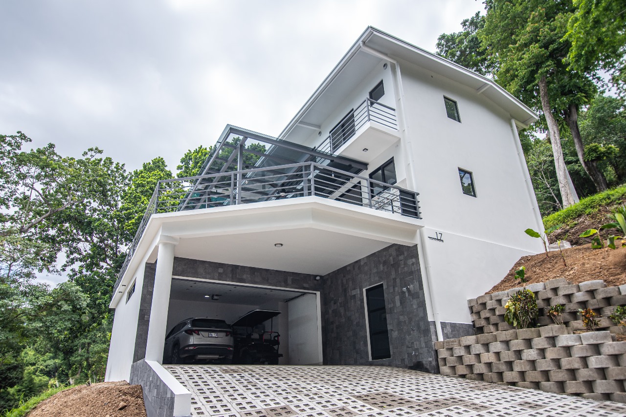 3 bed Single Family Homes For Sale in Tarcoles, Puntarenas - thumb 24