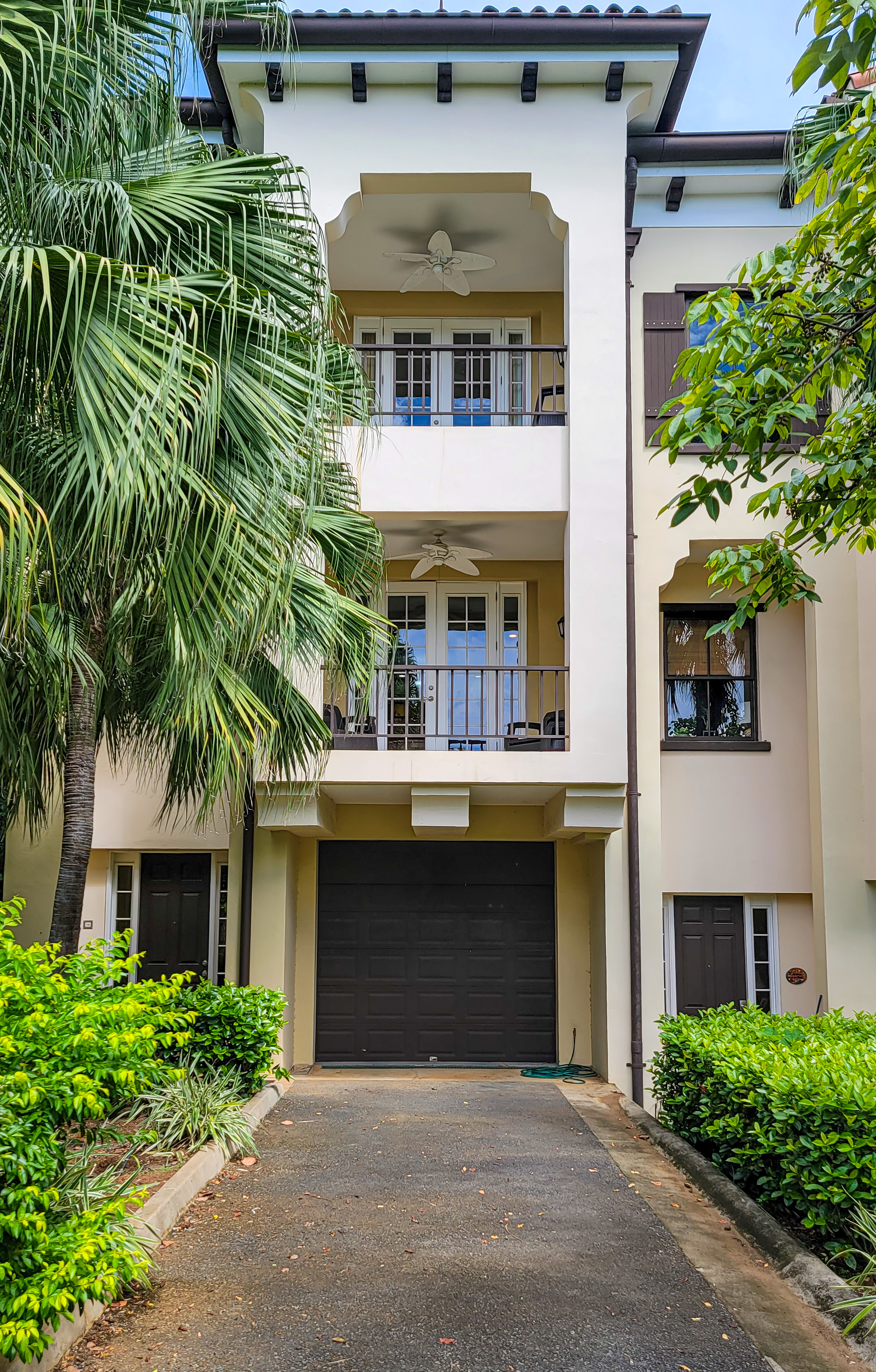 4 bed Condo For Sale in Playas Del Coco, Guanacaste - thumb 1