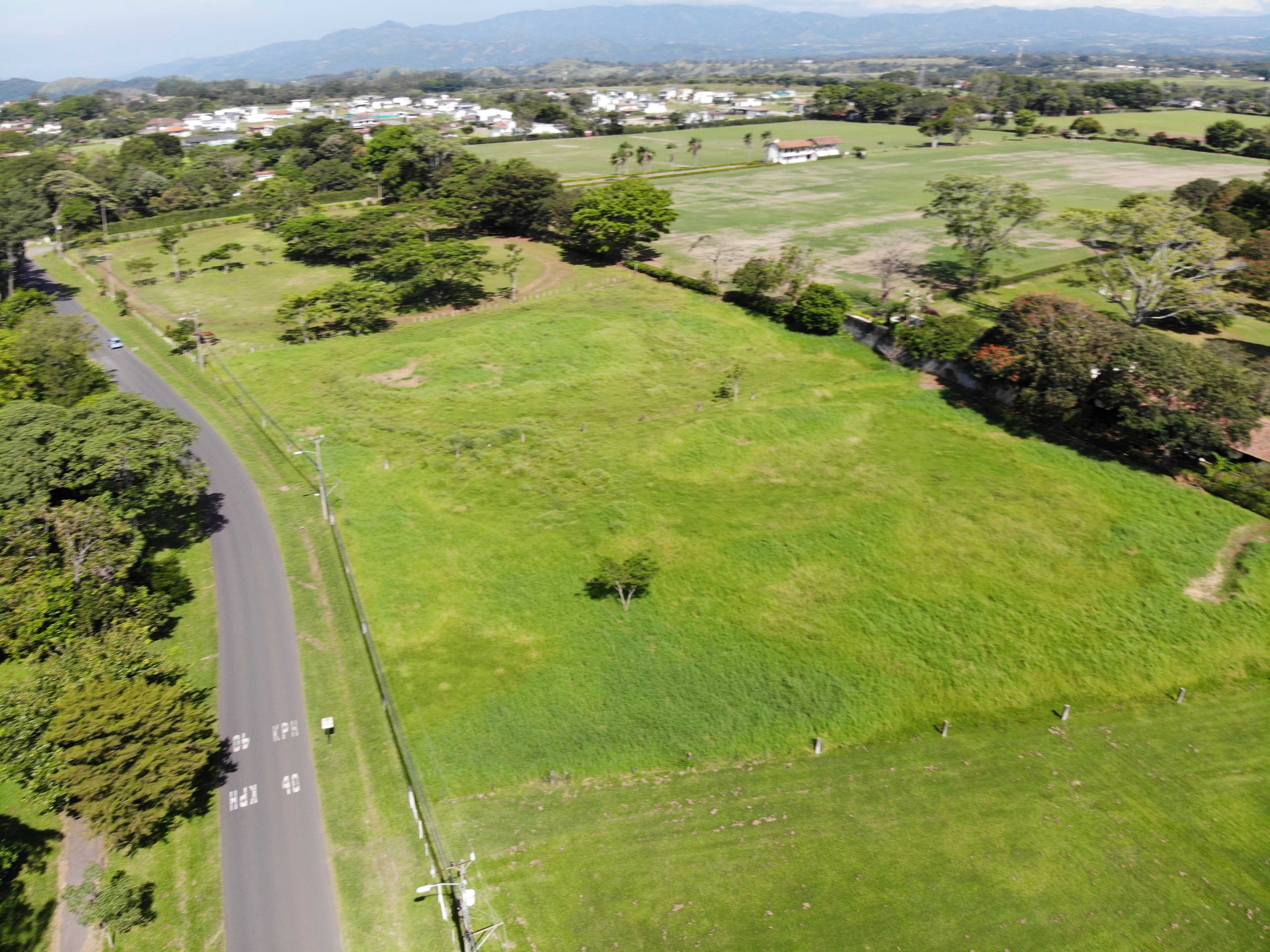 3 bed Single Family Homes For Sale in La Guacima, Alajuela - thumb 13