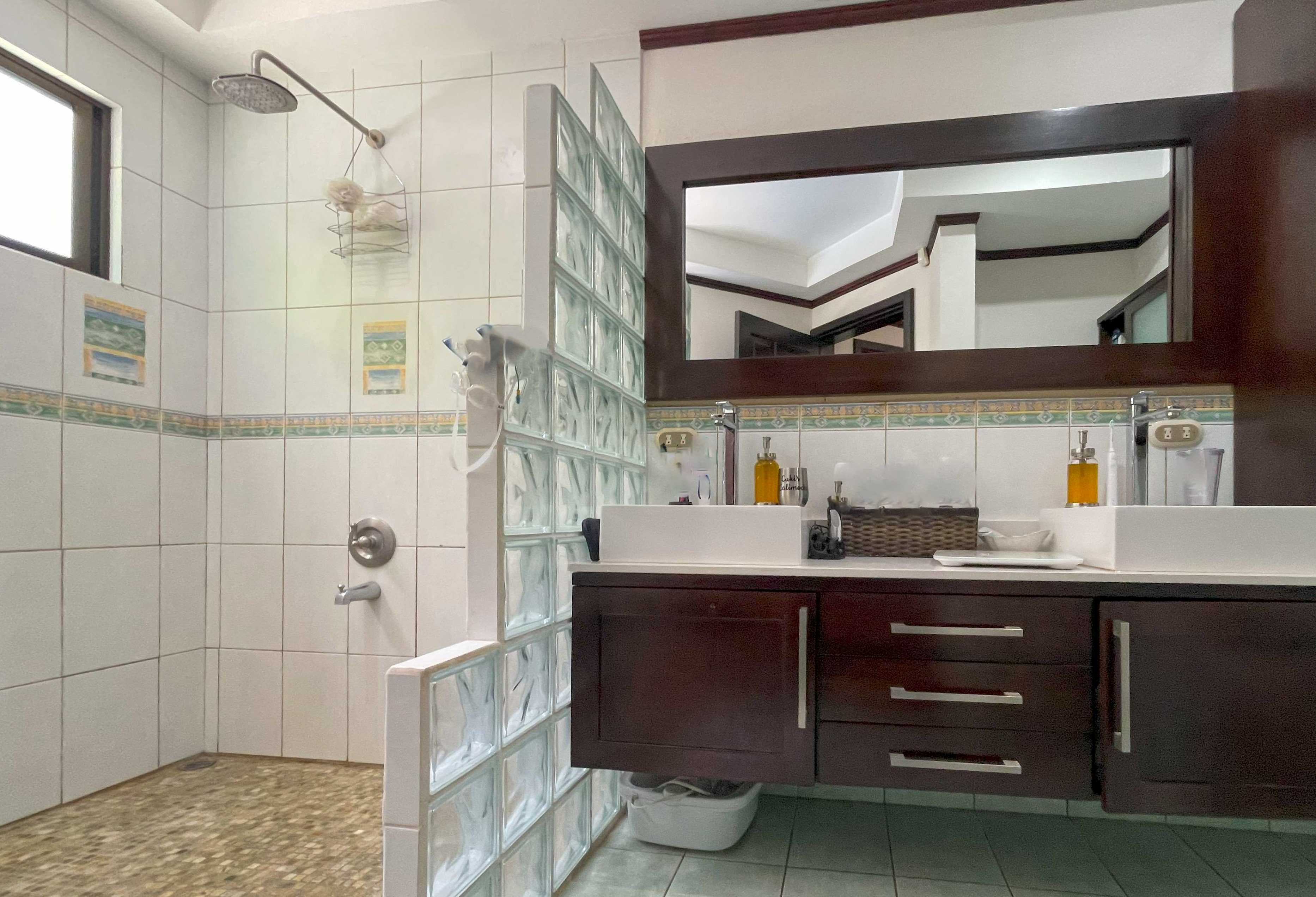 3 bed Single Family Homes For Sale in La Guacima, Alajuela - thumb 2