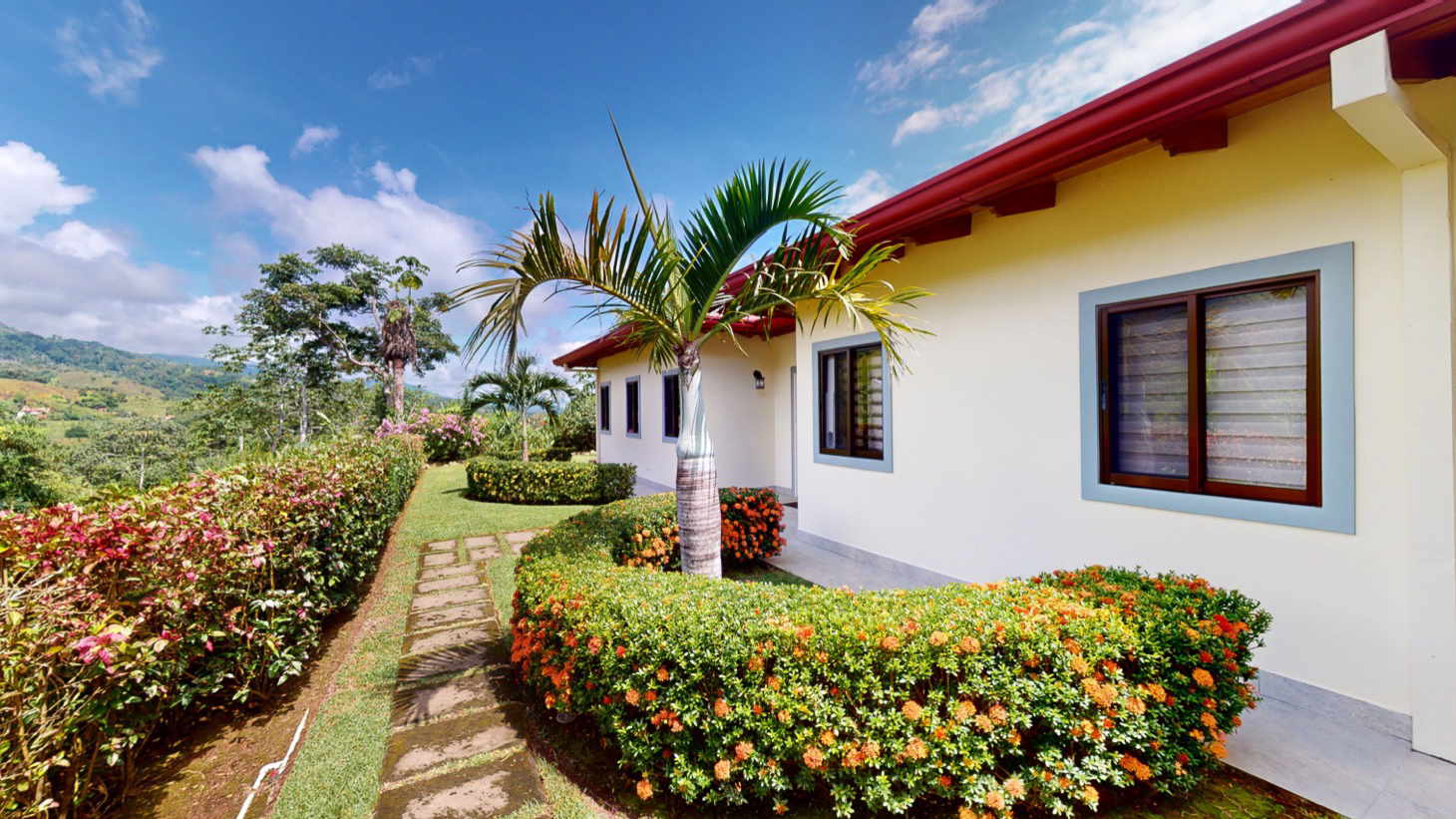 3 bed Single Family Homes For Sale in Ojochal, Puntarenas - thumb 6