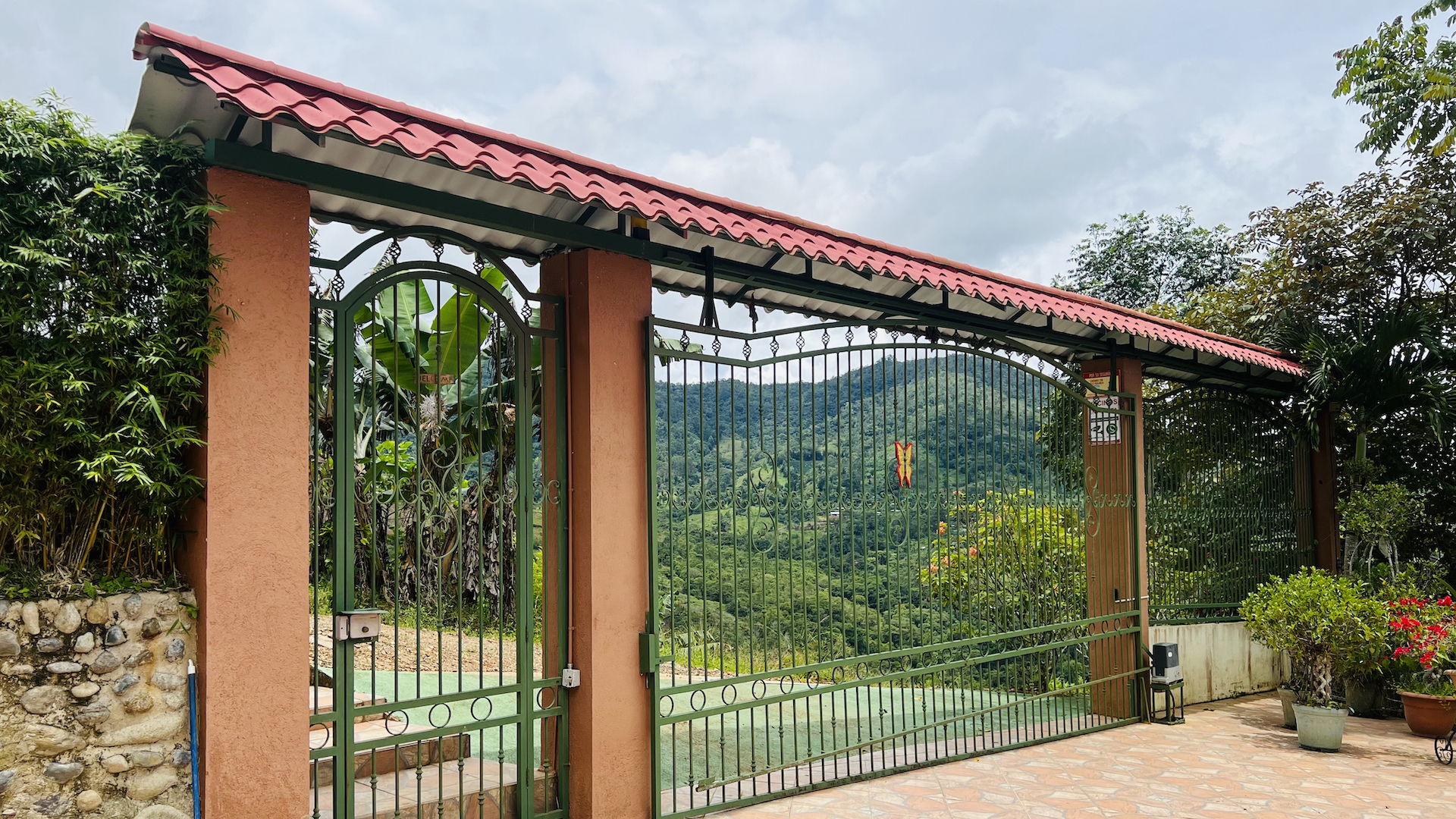 3 bed Single Family Homes For Sale in Perez Zeledon, San Jose - thumb 29