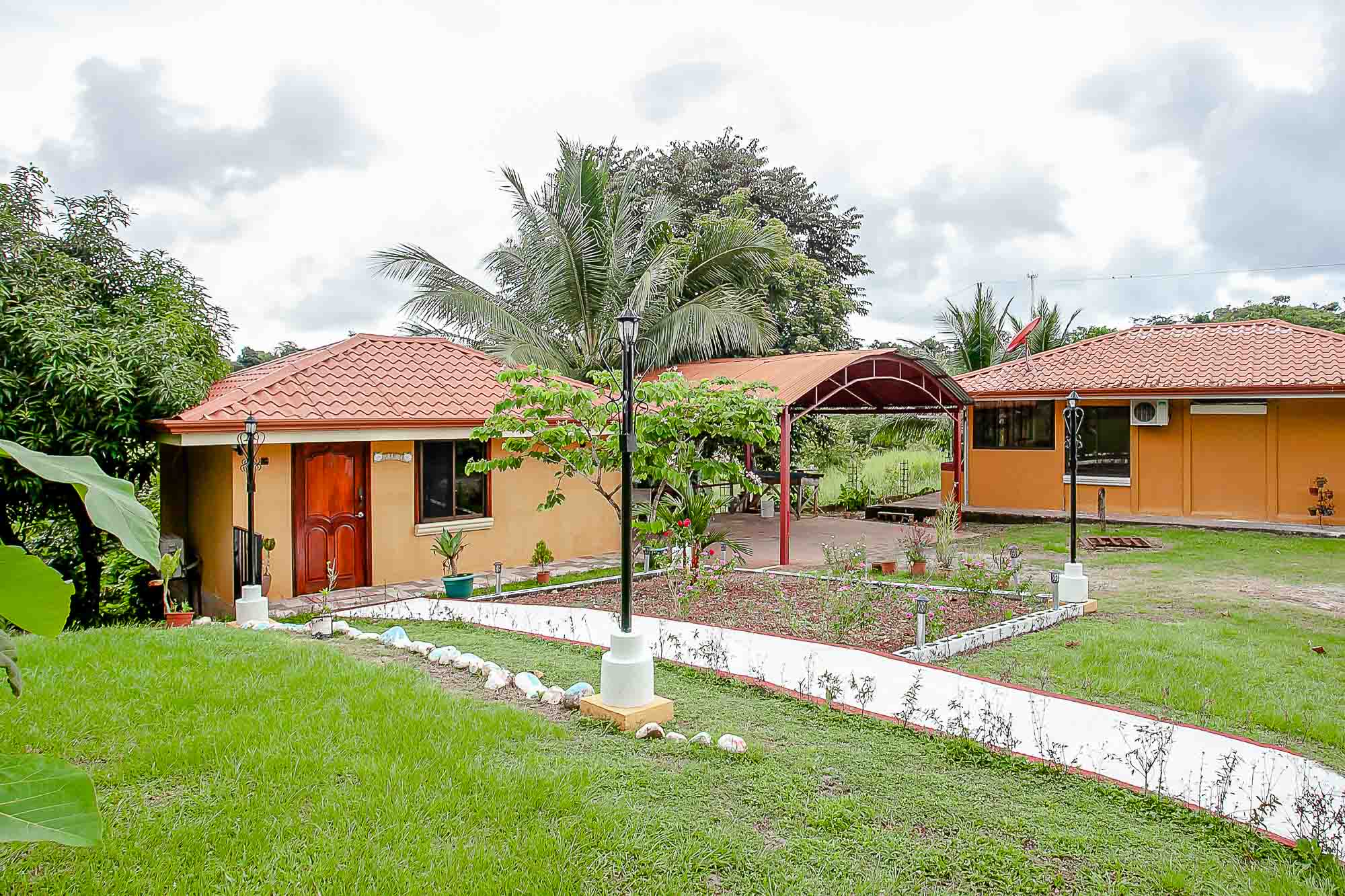 7 bed Single Family Homes For Sale in Manuel Antonio, Puntarenas - thumb 8