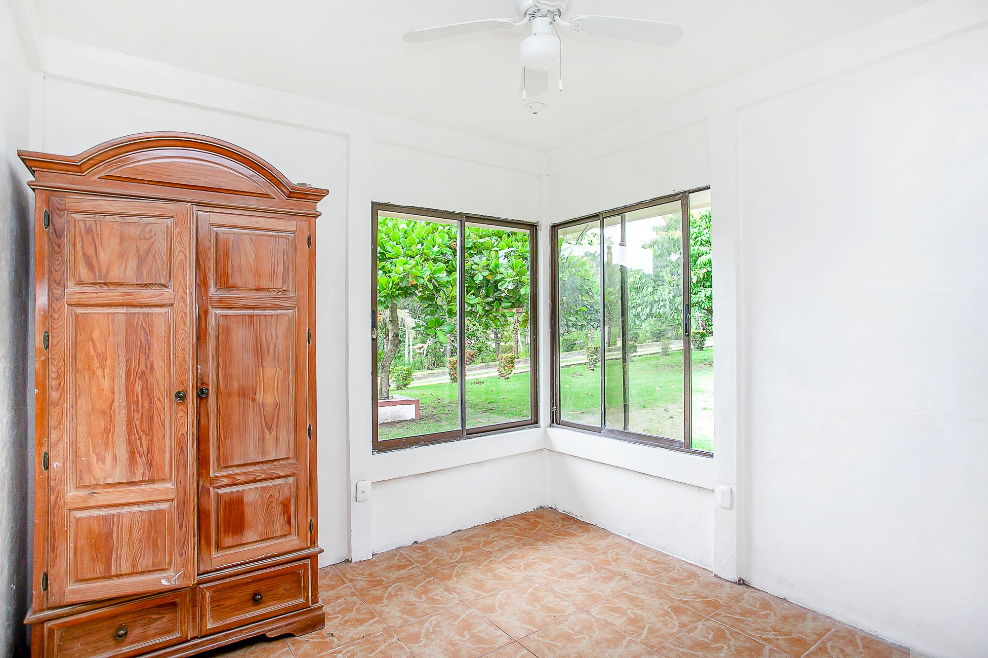 7 bed Single Family Homes For Sale in Manuel Antonio, Puntarenas - thumb 25