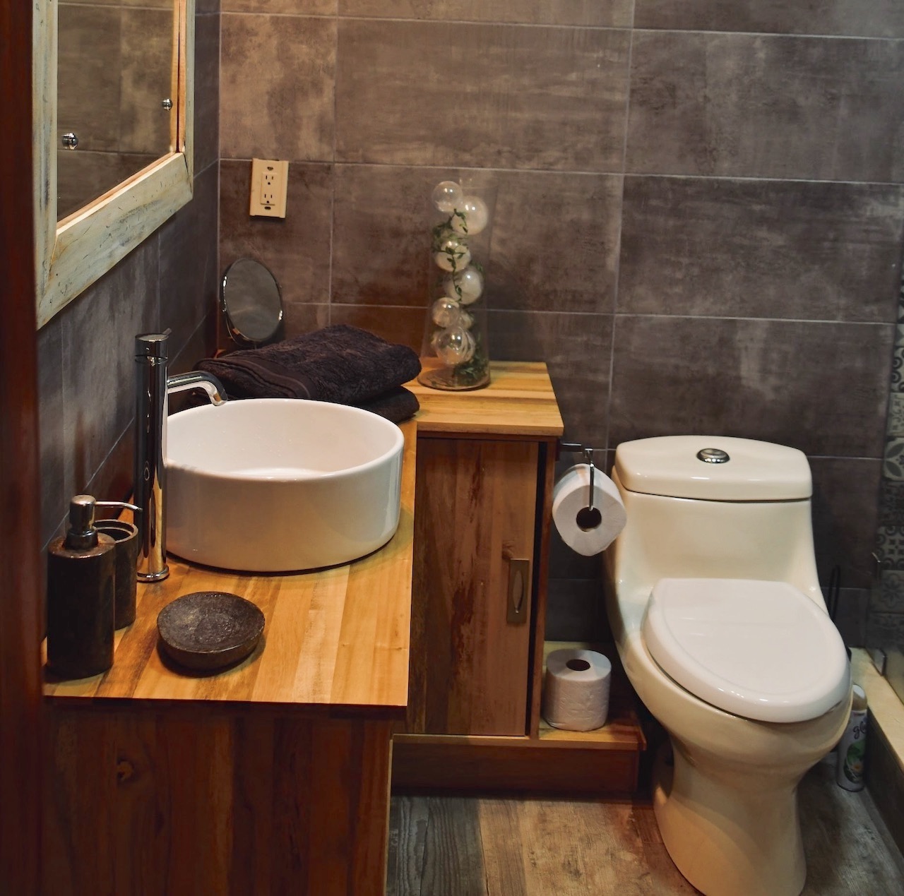 2 bed Single Family Homes For Sale in Ojochal, Puntarenas - thumb 19