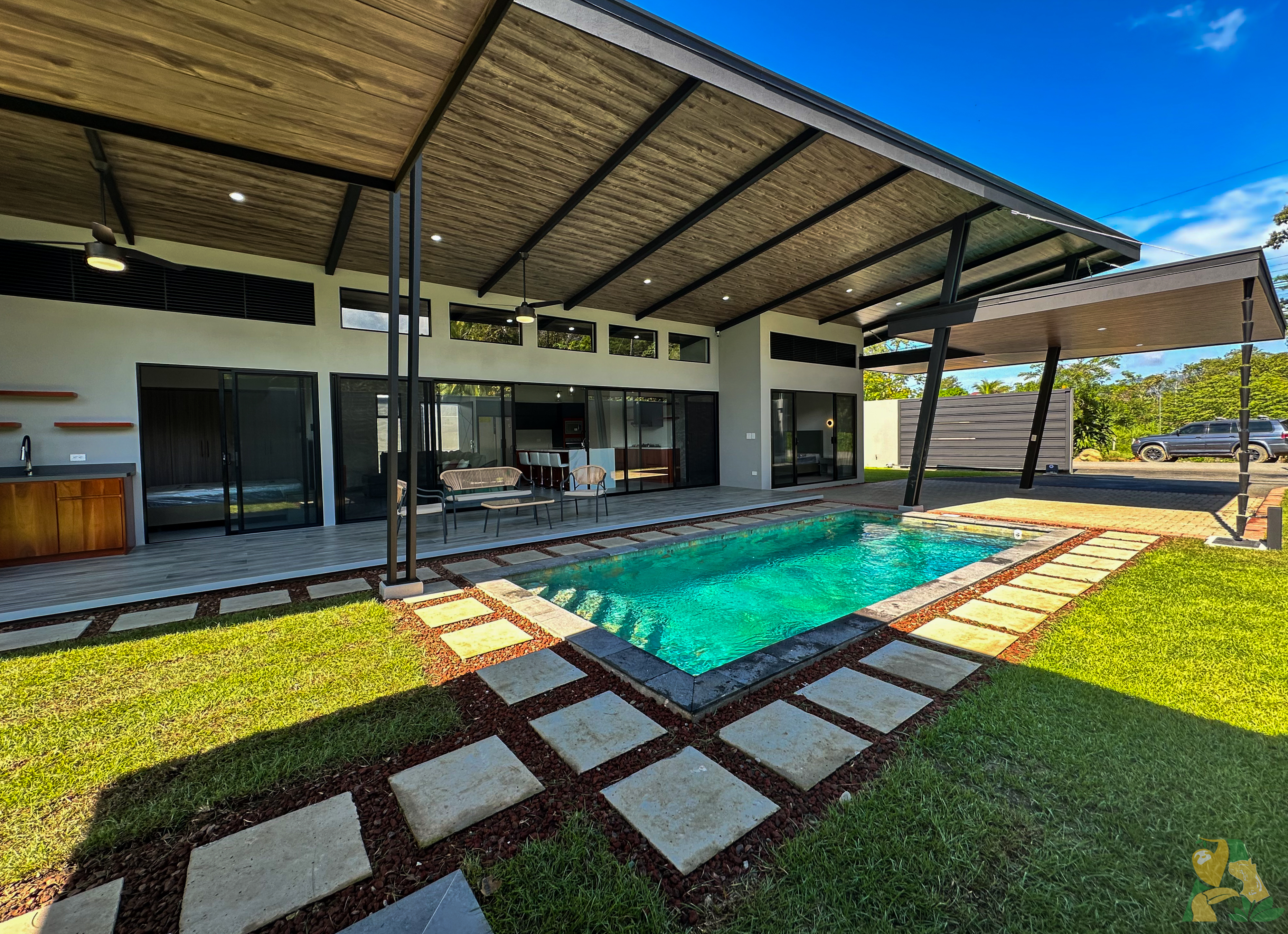 3 bed Single Family Homes For Sale in Uvita, Puntarenas - thumb 1