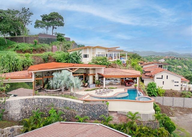 4 bed Single Family Homes For Sale in Hermosa, Guanacaste - thumb 14