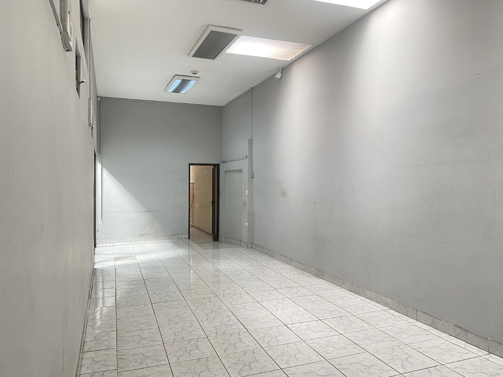 4 bed Commercial For Sale in San Jose, San Jose - thumb 13