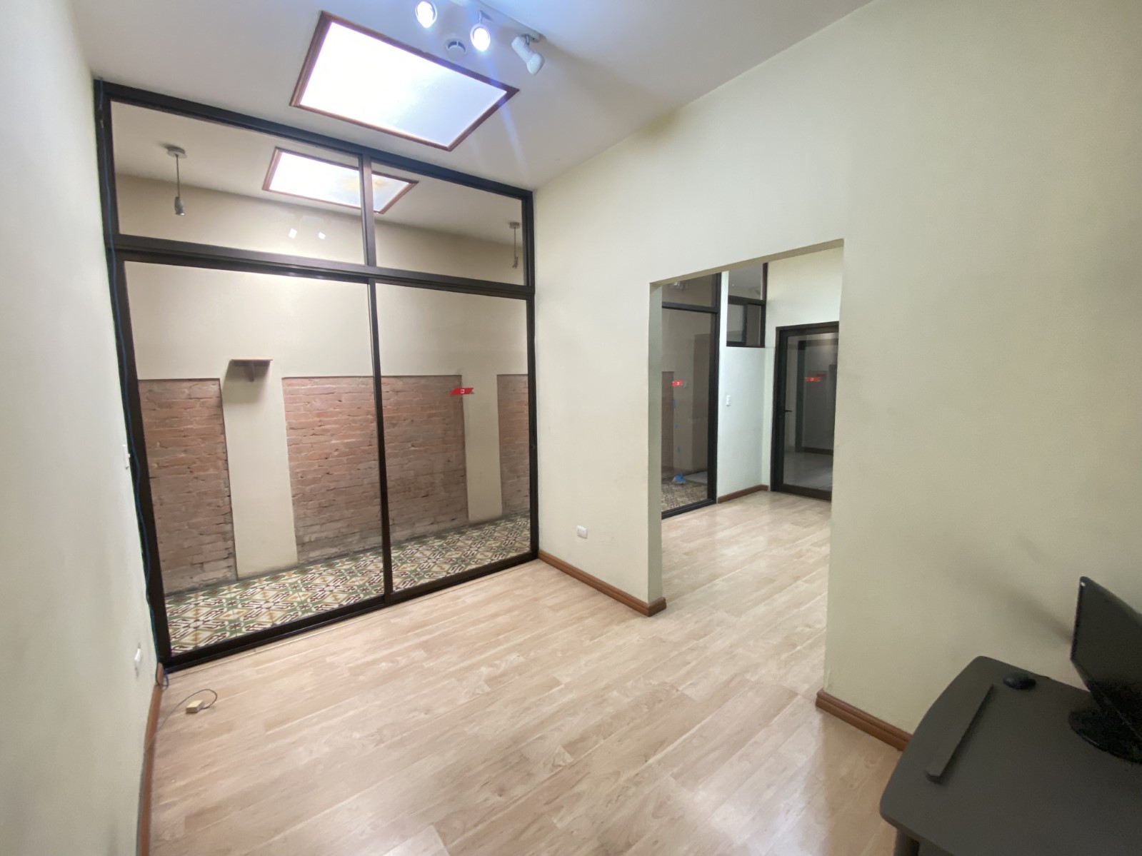 4 bed Commercial For Sale in San Jose, San Jose - thumb 9