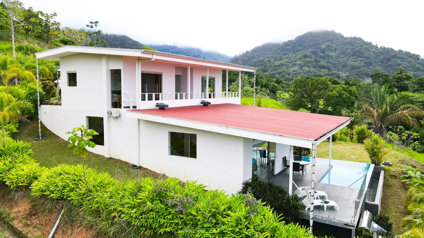 3 bed Single Family Homes For Sale in Ojochal, Puntarenas - thumb 3