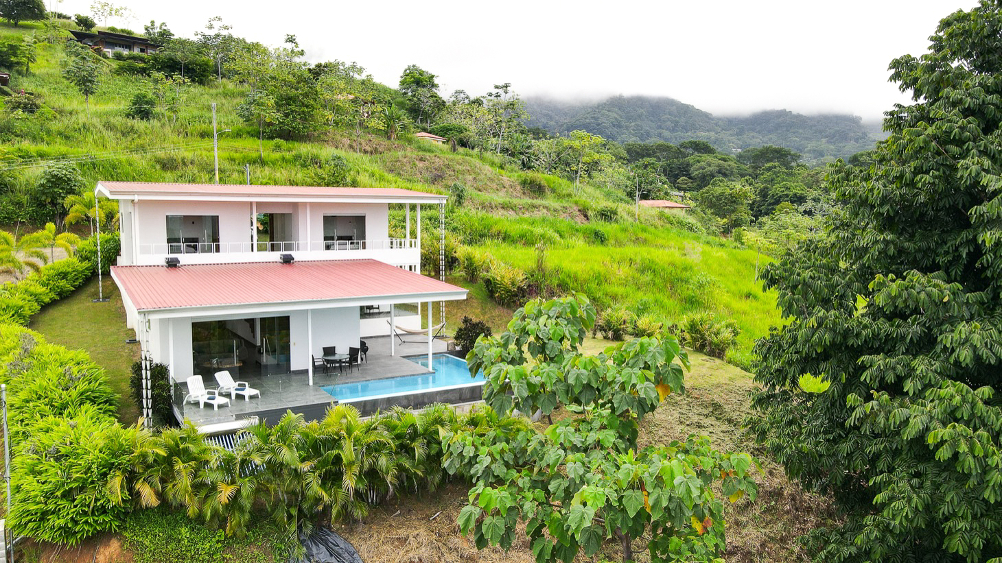 3 bed Single Family Homes For Sale in Ojochal, Puntarenas - thumb 4