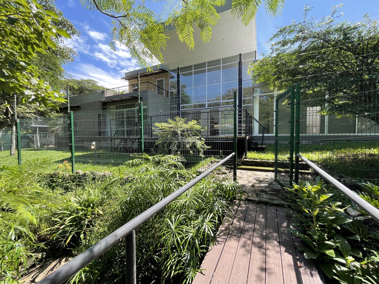 3 bed Single Family Homes For Sale in Piedades, San Jose - thumb 1