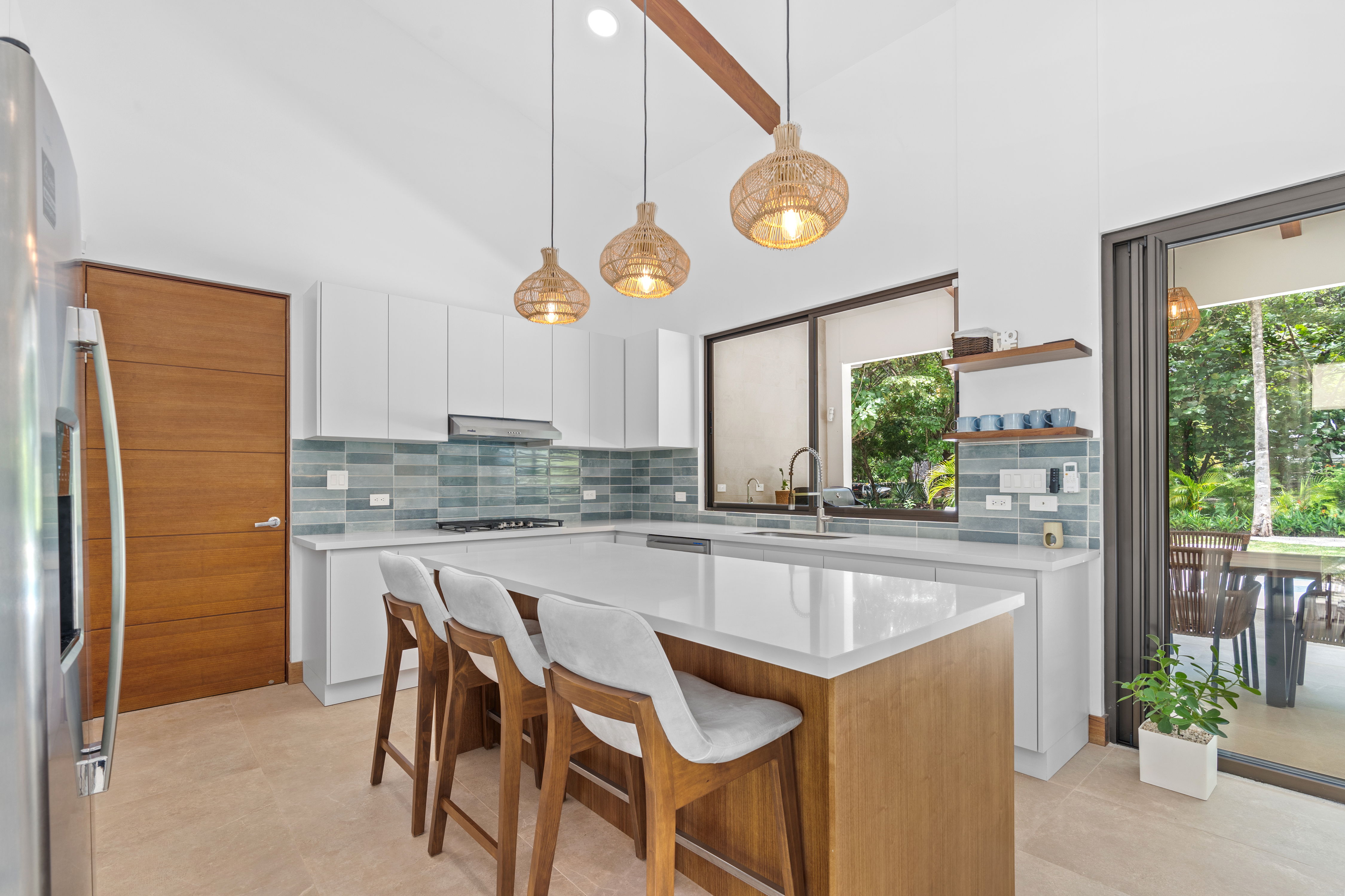 3 bed Single Family Homes For Sale in Tamarindo, Guanacaste - thumb 6