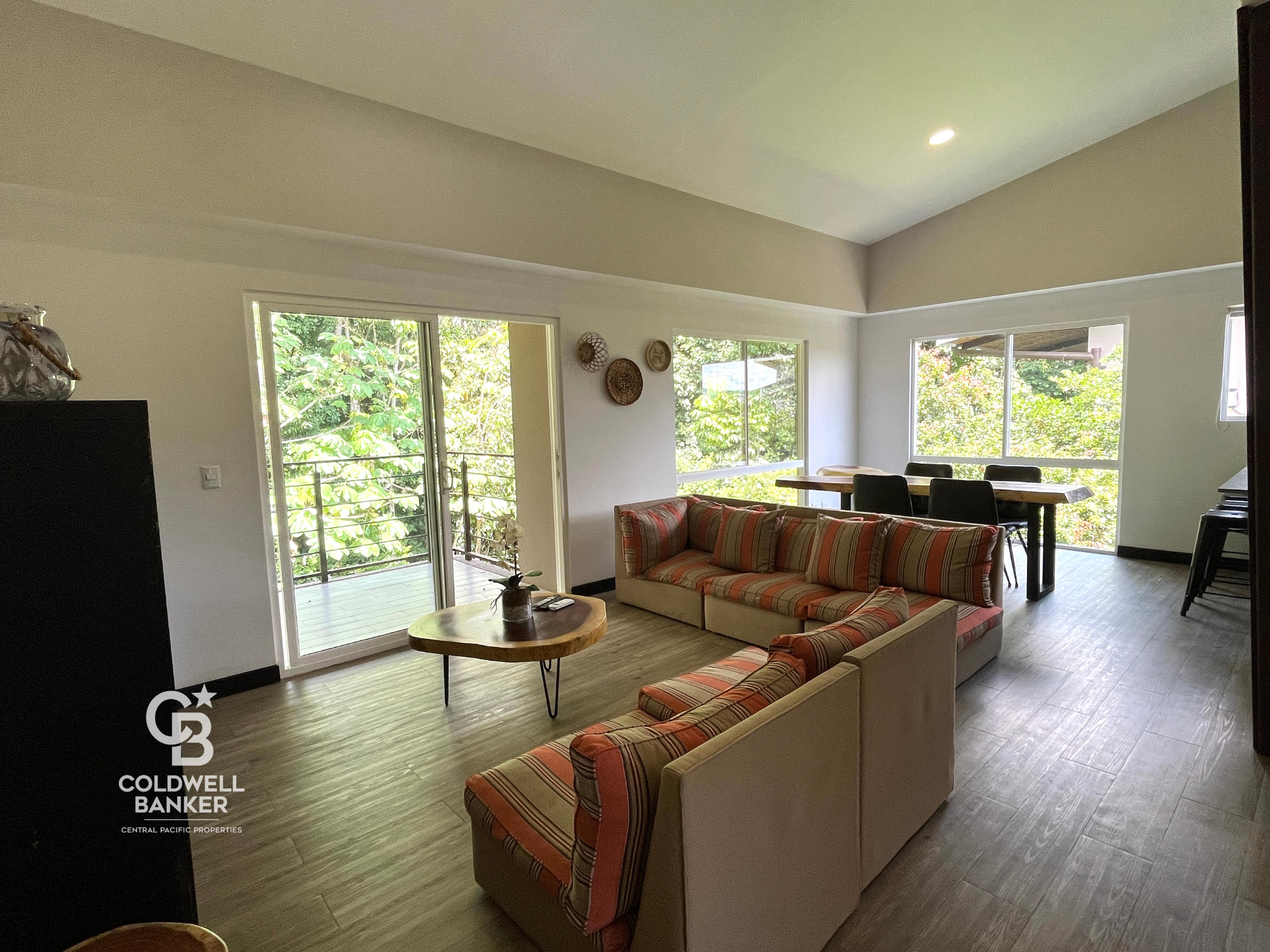 3 bed Condo For Sale in Playa Hermosa, Puntarenas - thumb 4