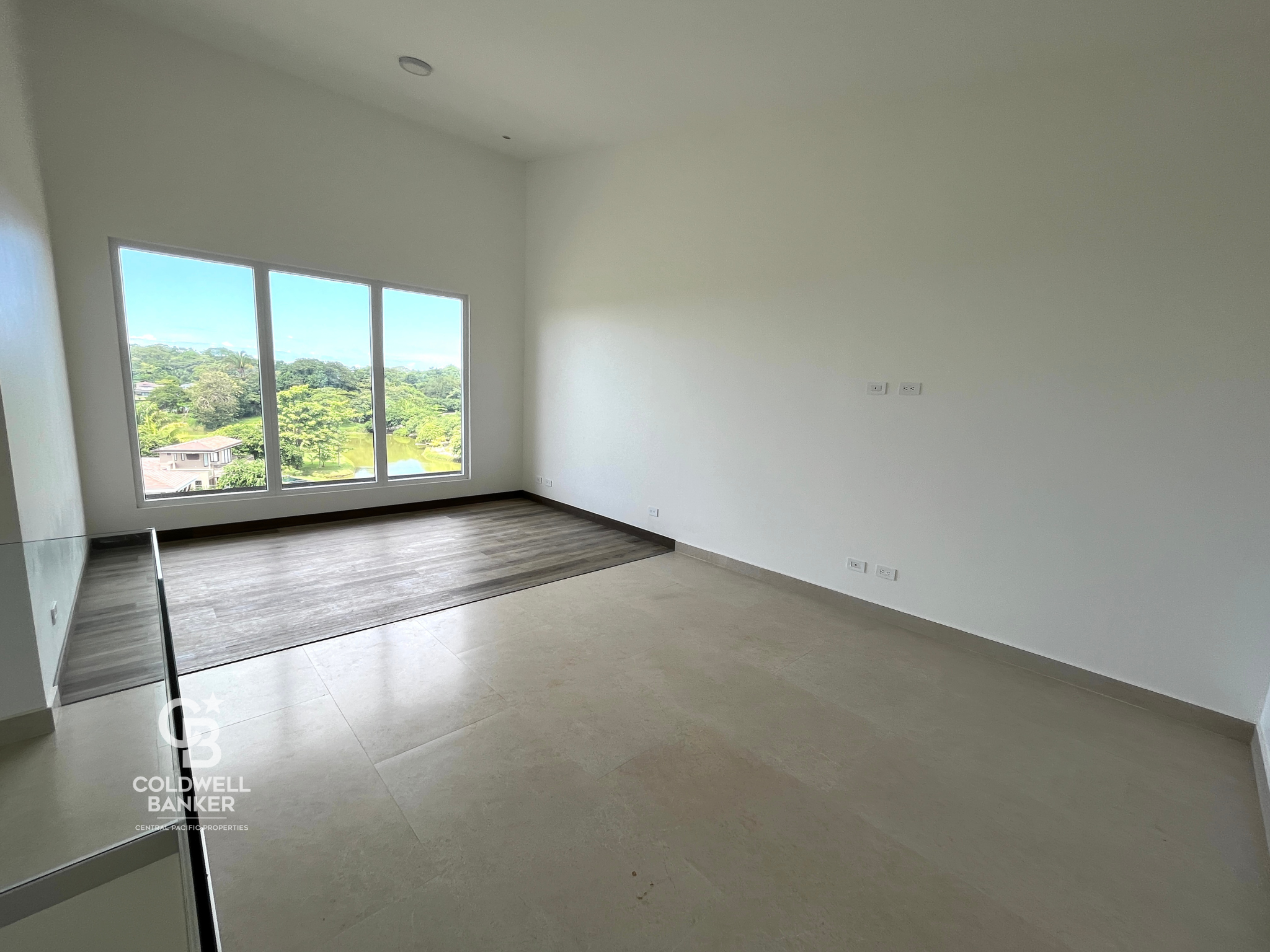 3 bed Condo For Sale in Playa Hermosa, Puntarenas - thumb 4