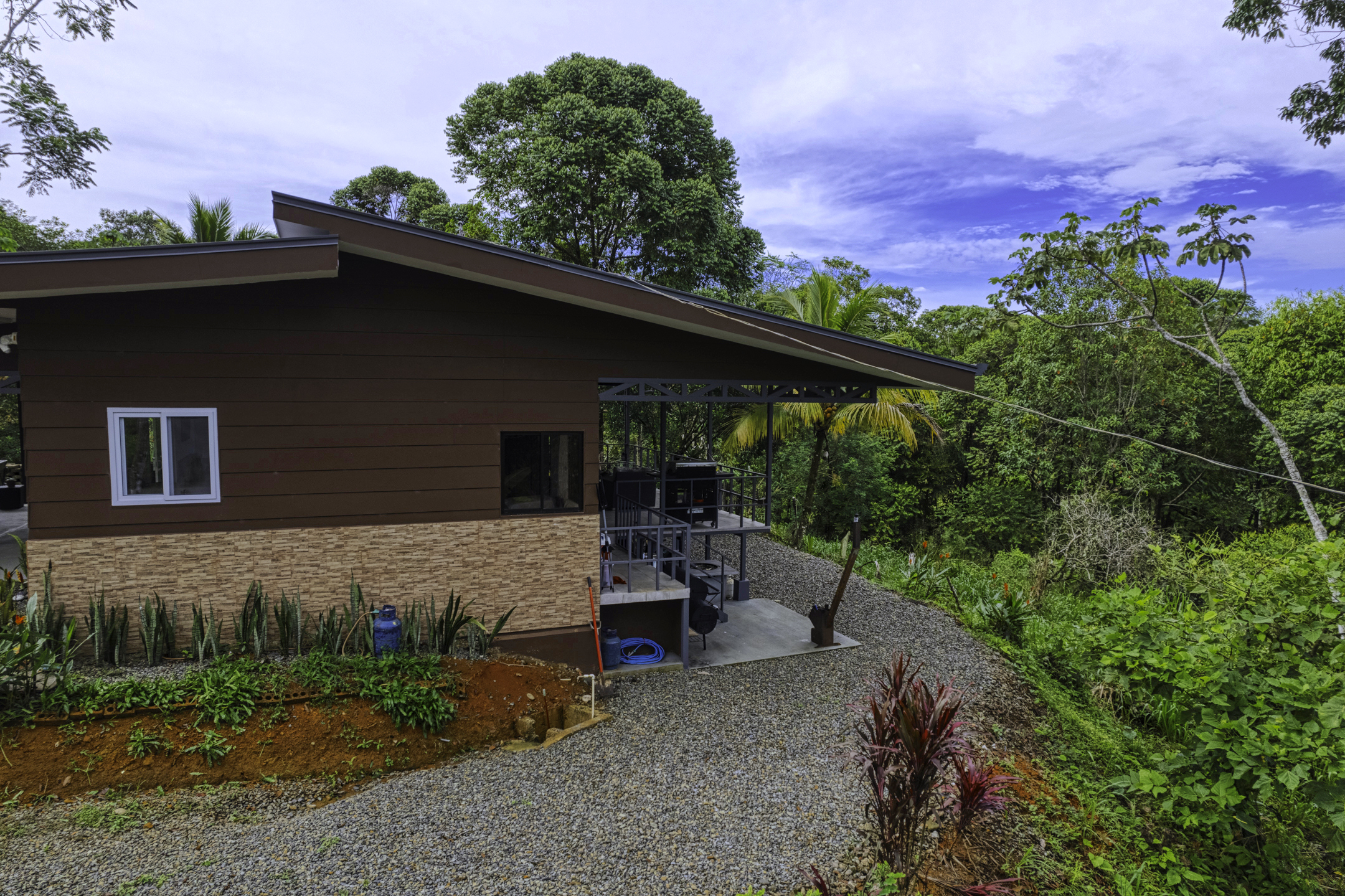 2 bed Single Family Homes For Sale in Dominical, Puntarenas - thumb 5