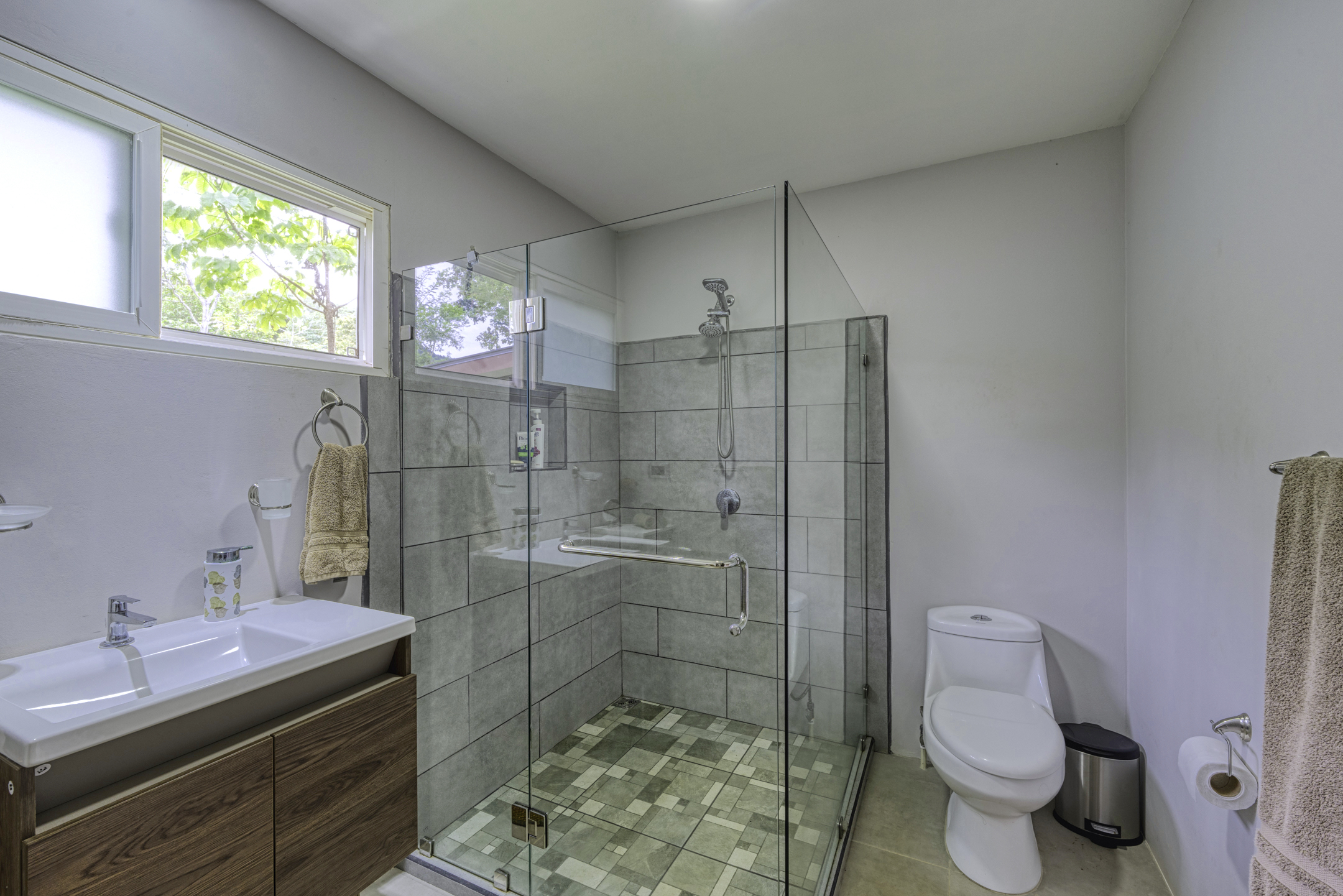 2 bed Single Family Homes For Sale in Dominical, Puntarenas - thumb 21