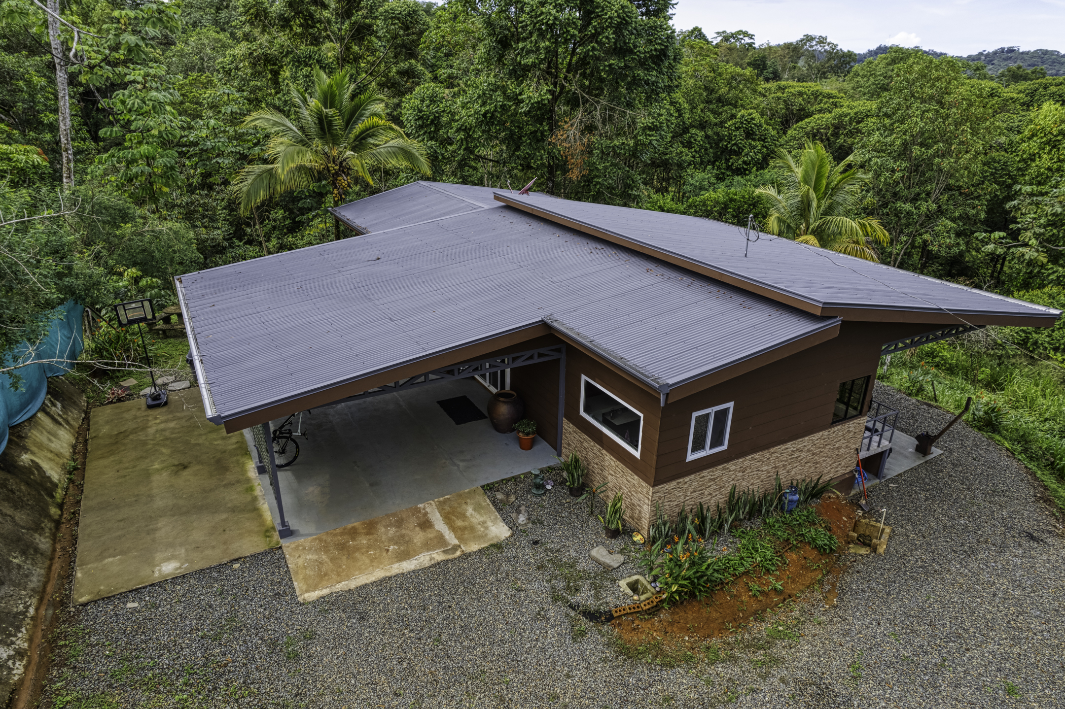 2 bed Single Family Homes For Sale in Dominical, Puntarenas - thumb 3