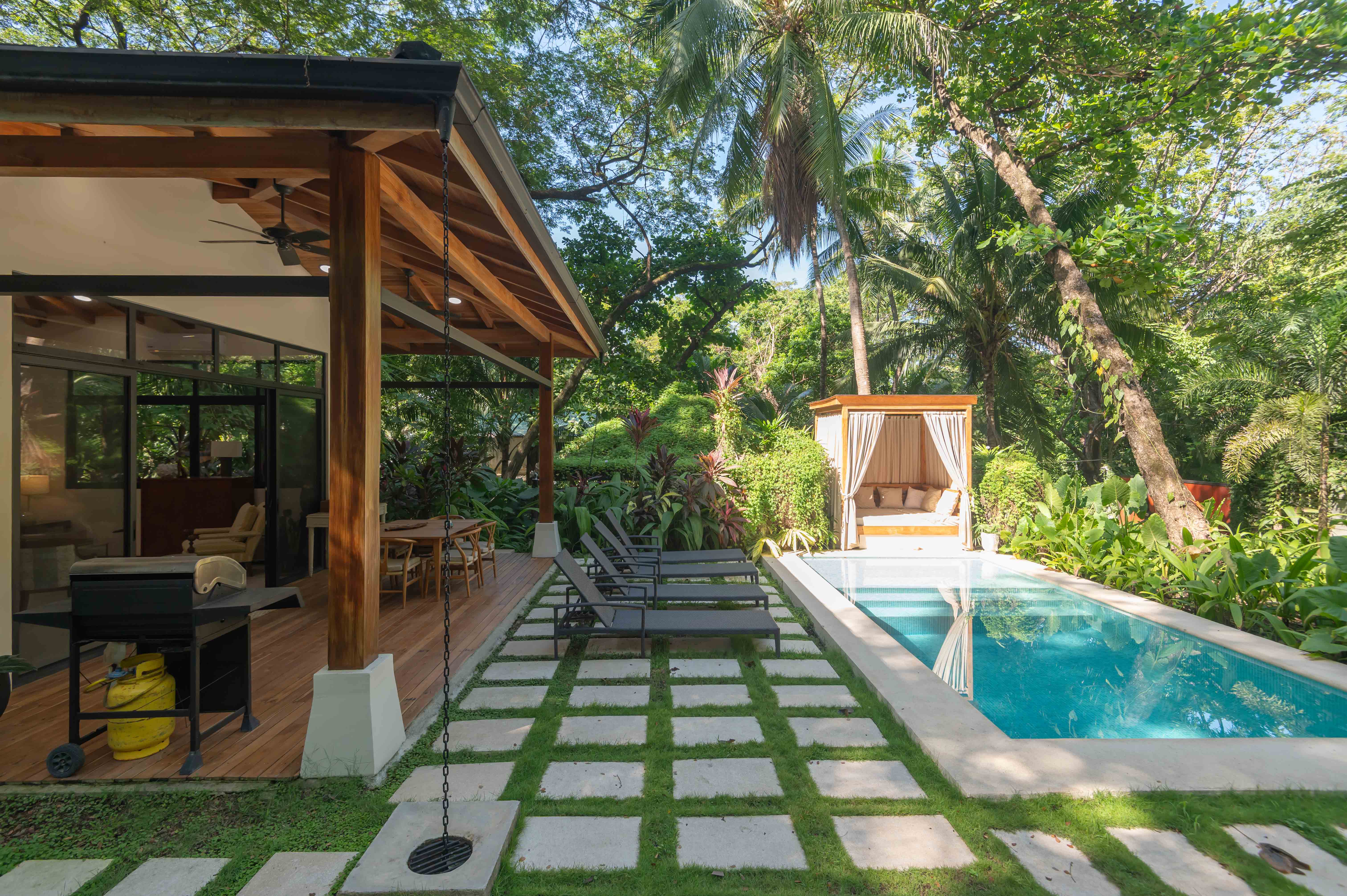 2 bed Single Family Homes For Sale in Santa Teresa, Puntarenas - thumb 5