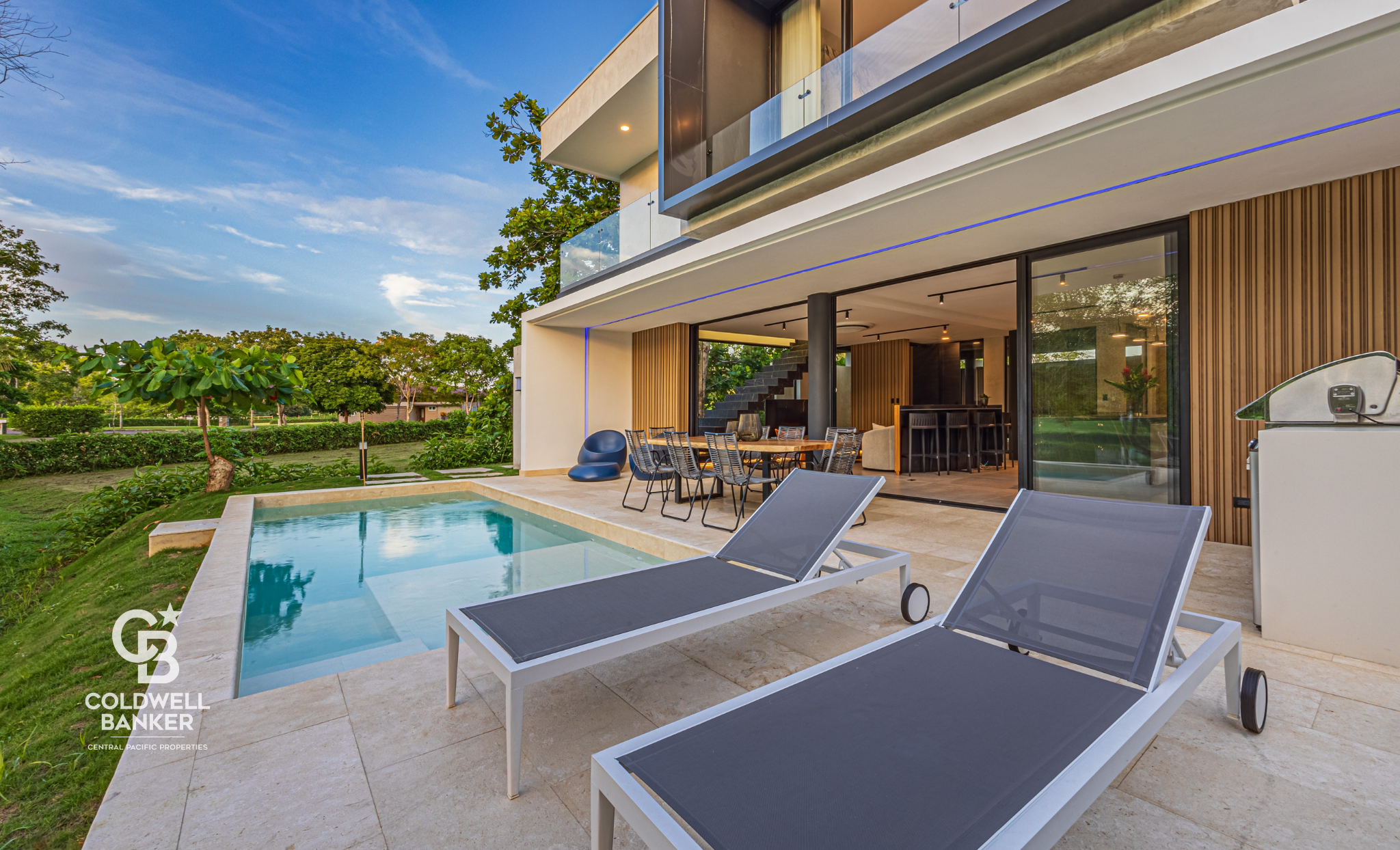 4 bed Single Family Homes For Sale in Playa Hermosa, Puntarenas - thumb 19