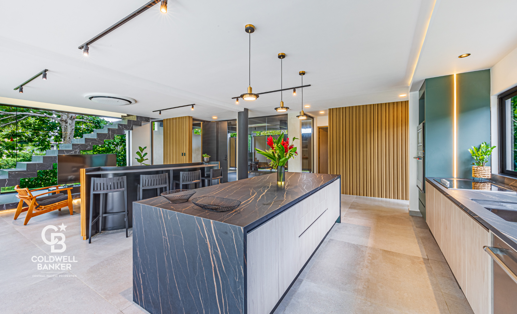 4 bed Single Family Homes For Sale in Playa Hermosa, Puntarenas - thumb 25