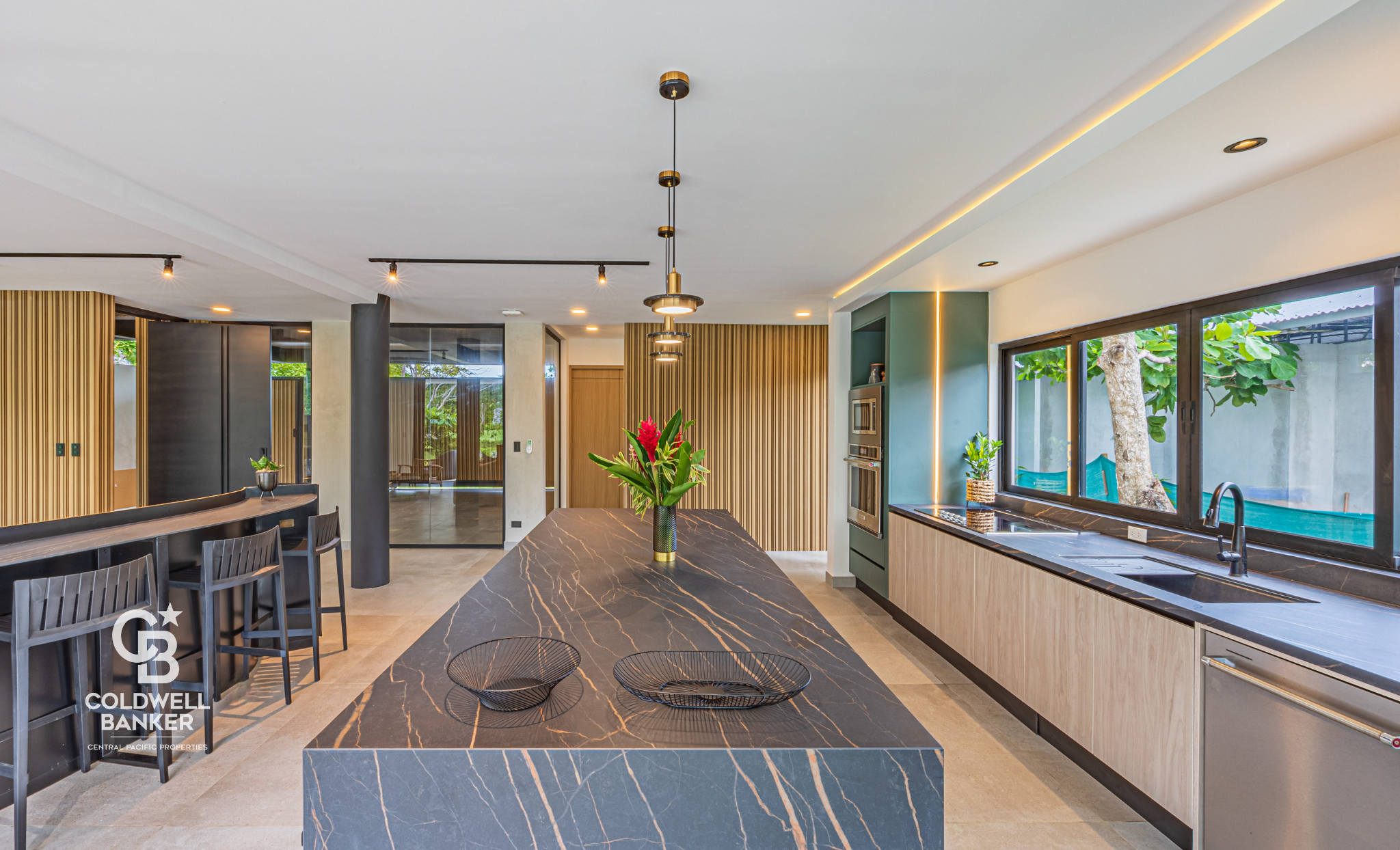 4 bed Single Family Homes For Sale in Playa Hermosa, Puntarenas - thumb 24