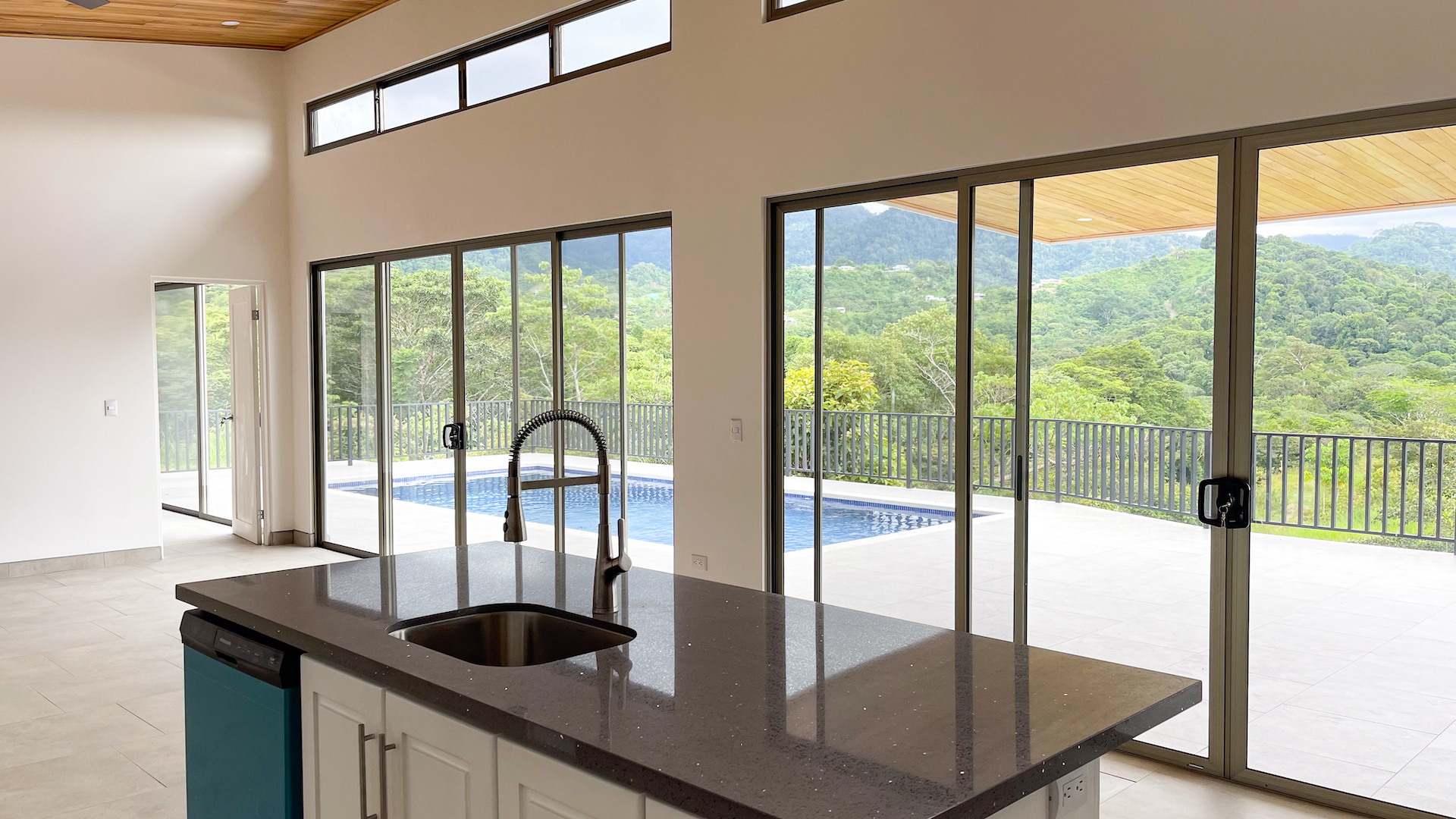 3 bed Single Family Homes For Sale in Ojochal, Puntarenas - thumb 14