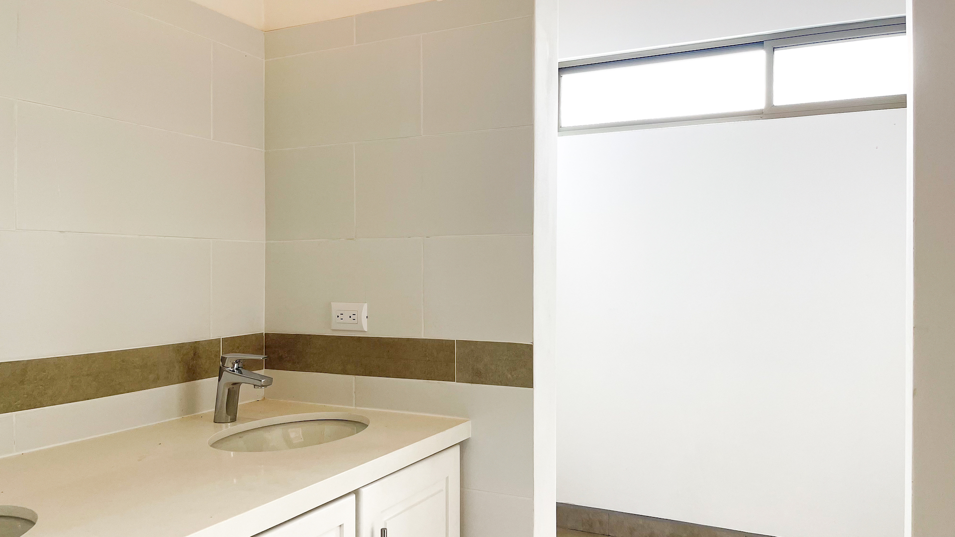 3 bed Single Family Homes For Sale in Ojochal, Puntarenas - thumb 27