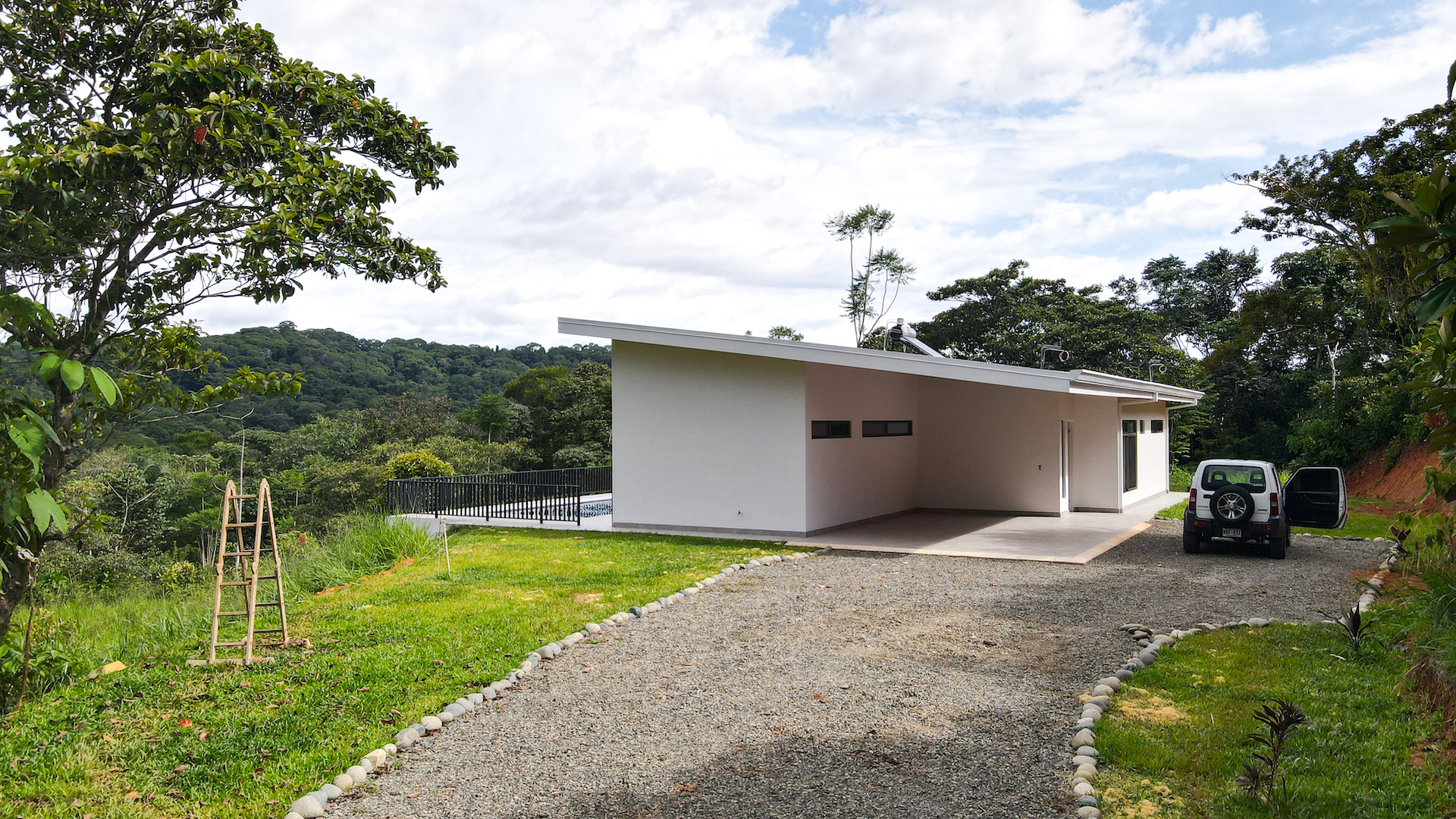 3 bed Single Family Homes For Sale in Ojochal, Puntarenas - thumb 6