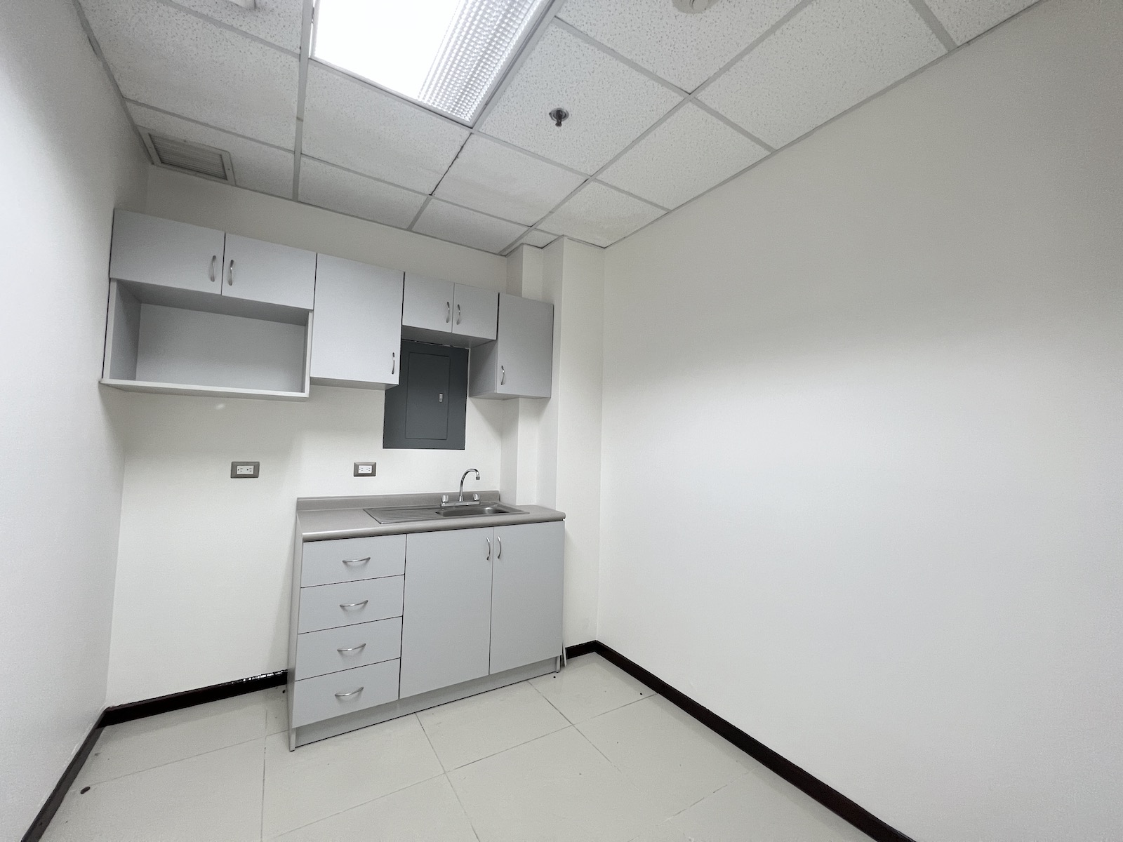 4 bed Commercial For Sale in Escazu, San Jose - thumb 12