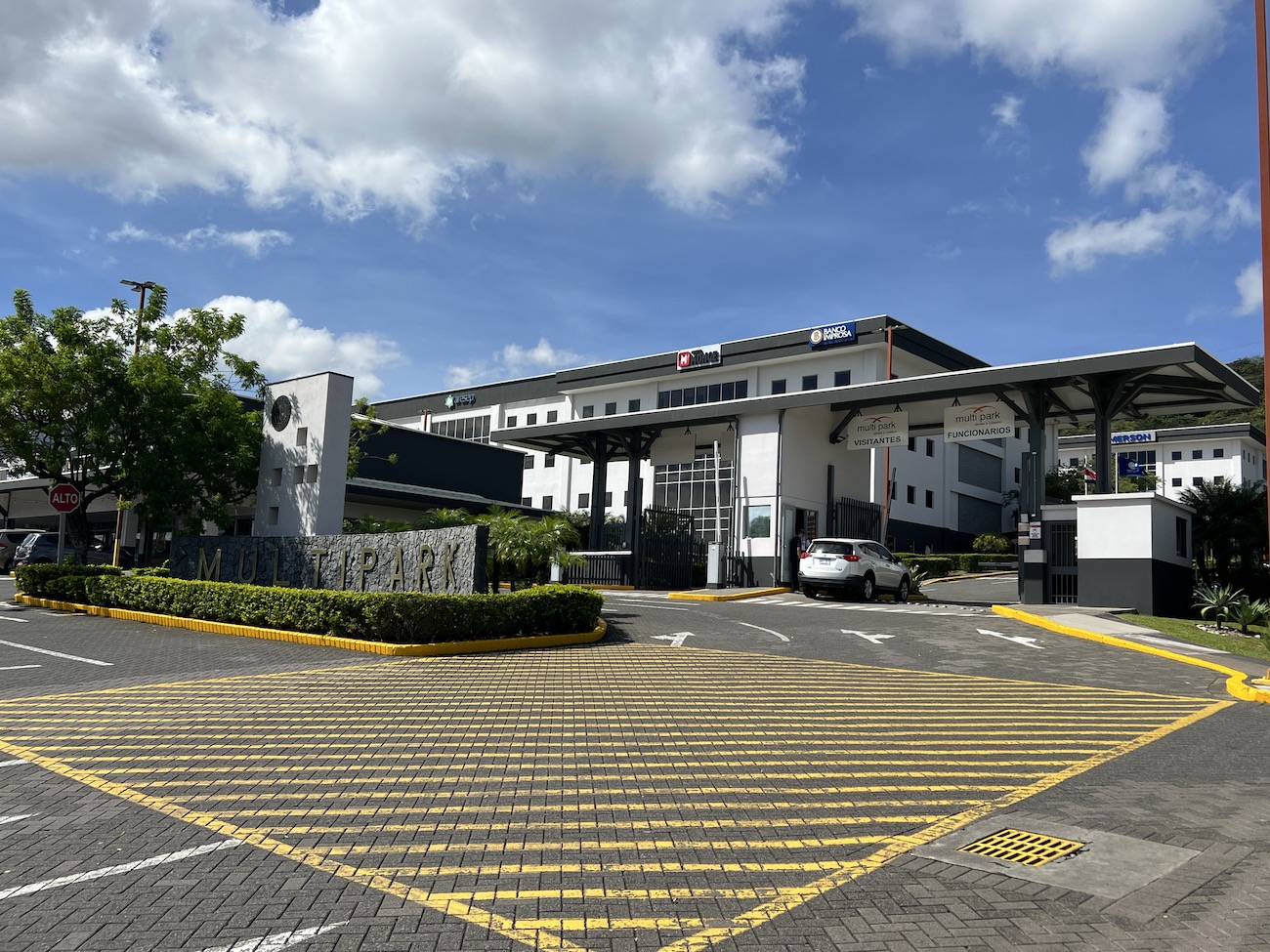 4 bed Commercial For Sale in Escazu, San Jose - thumb 3