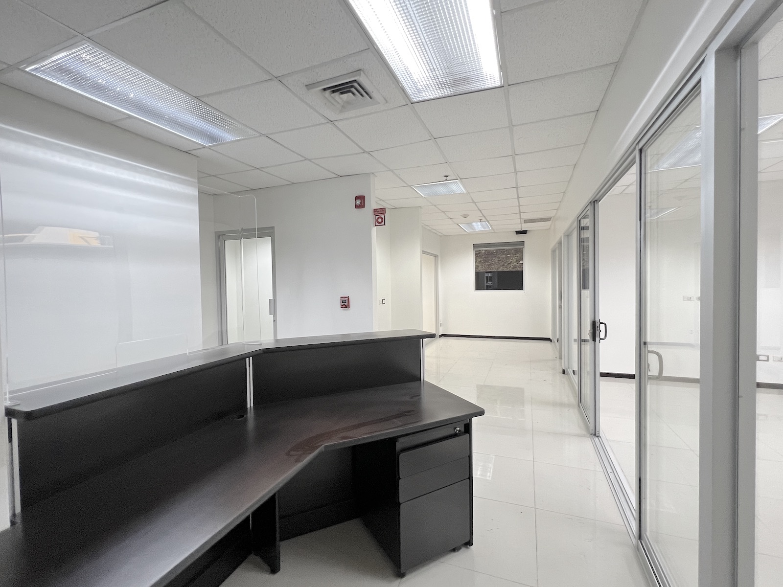 4 bed Commercial For Rent in Escazu, San Jose - thumb 5