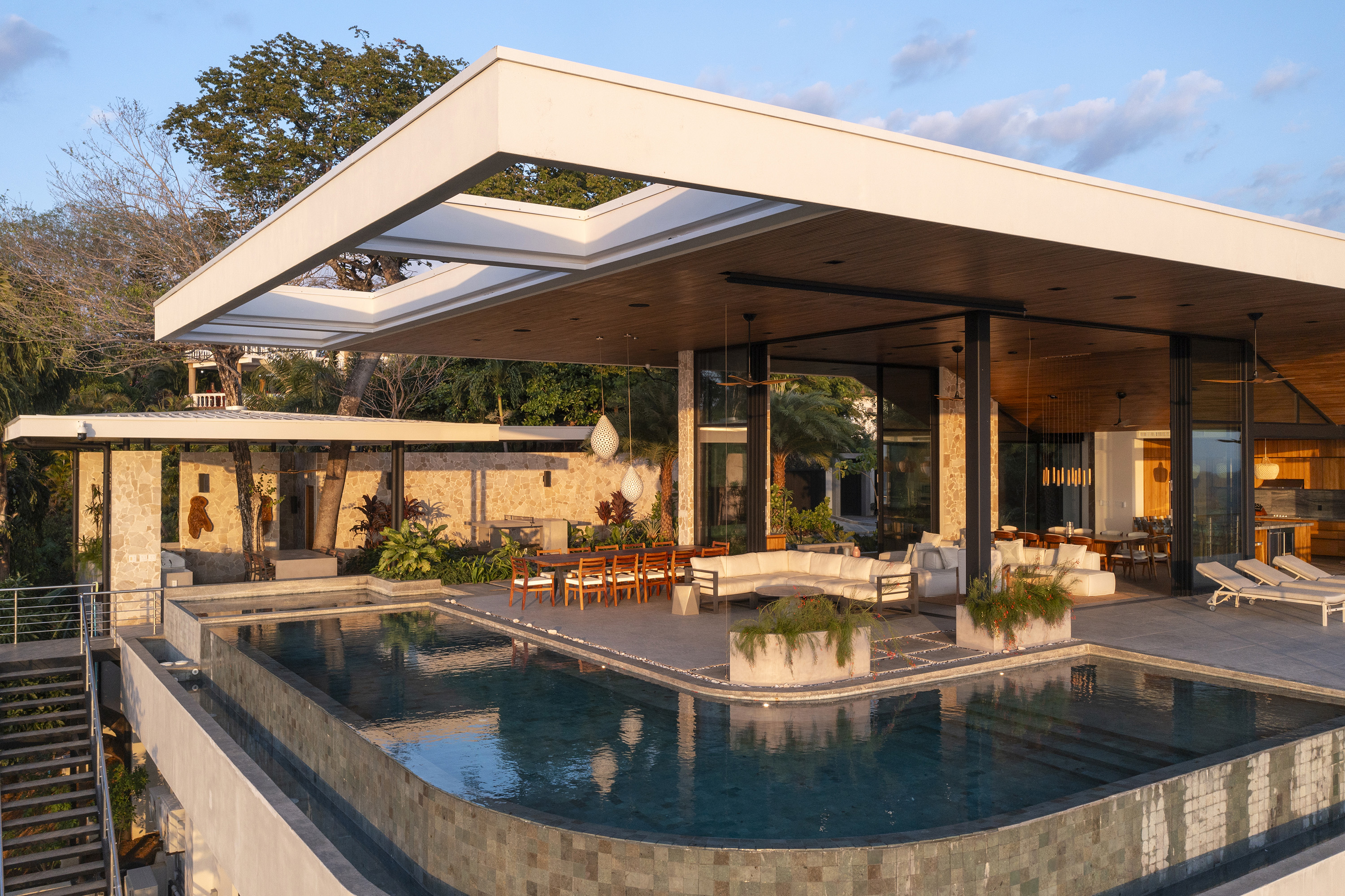 6 bed Single Family Homes For Rent in Nosara, Guanacaste - thumb 1