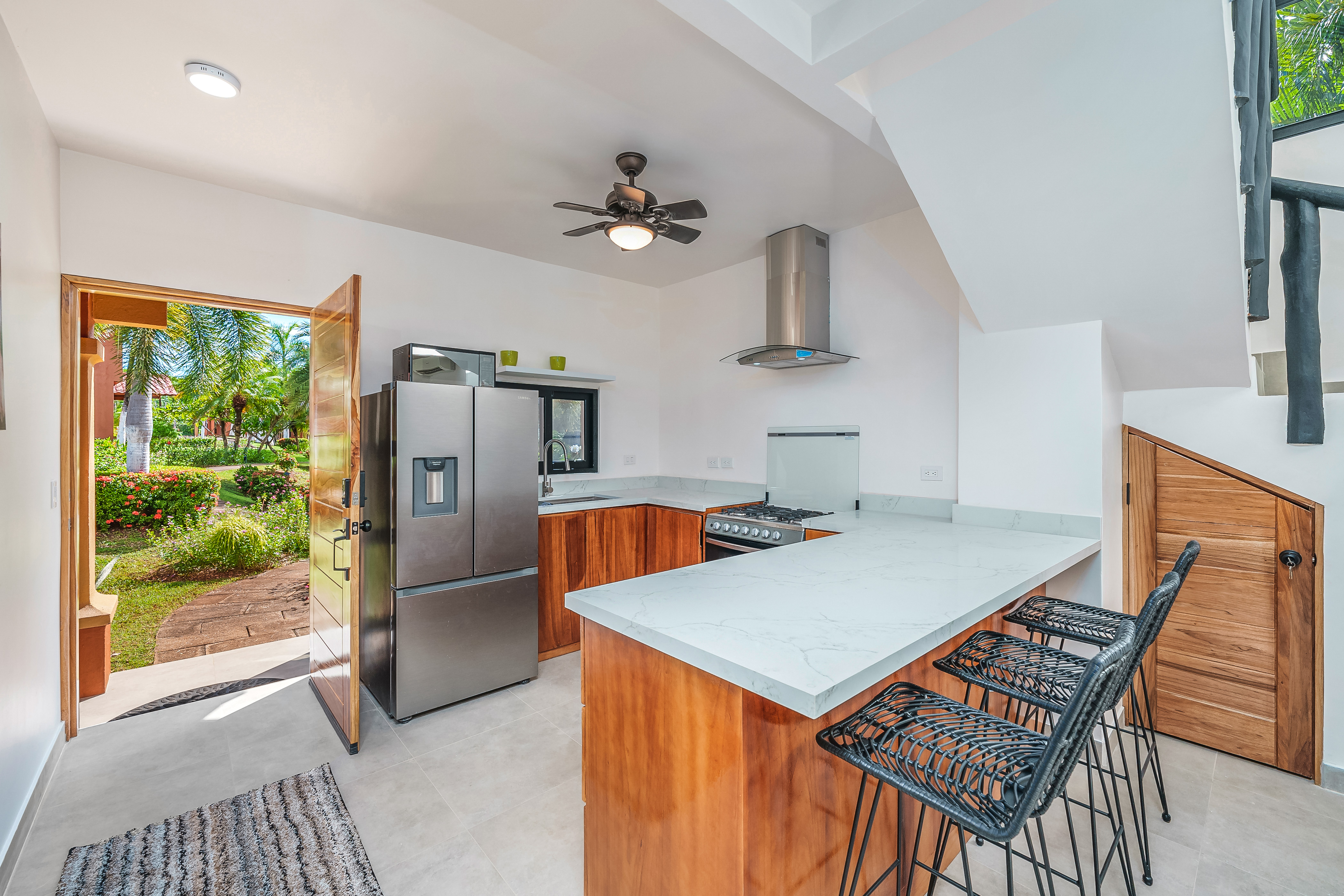 2 bed Condo For Sale in Junquillal, Guanacaste - thumb 6