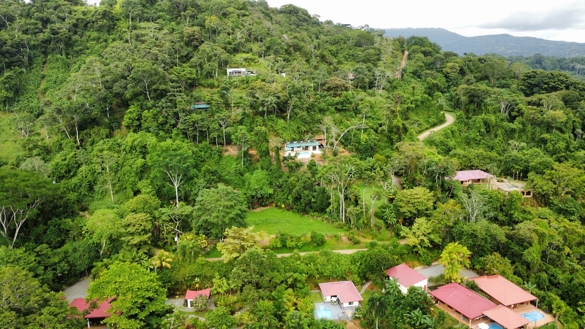 3 bed Single Family Homes For Sale in Dominical, Puntarenas - thumb 4