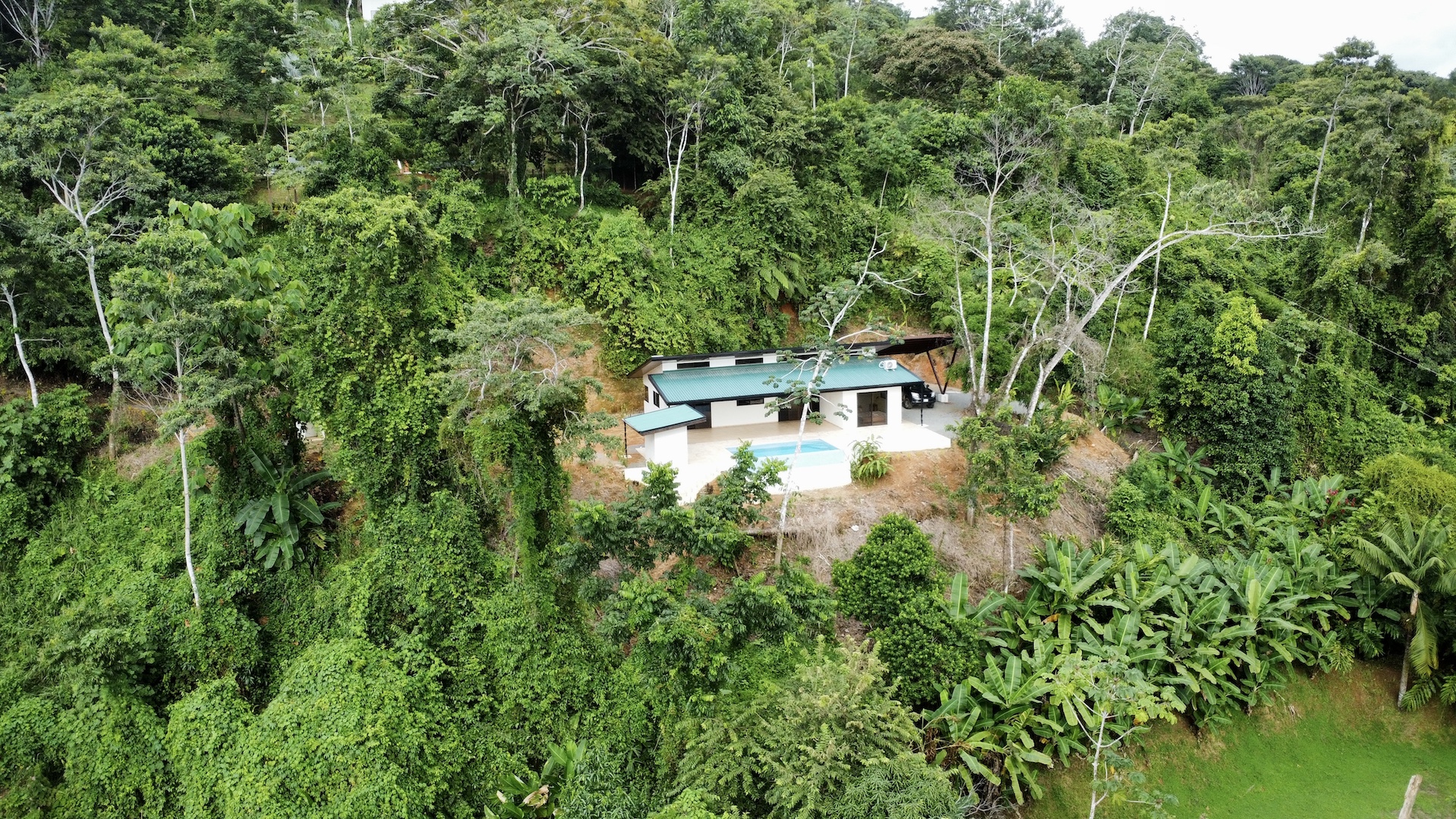 3 bed Single Family Homes For Sale in Dominical, Puntarenas - thumb 1